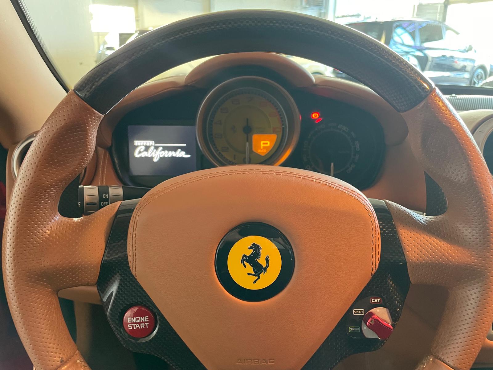 FERRARI California 4.3 V8-image-14
