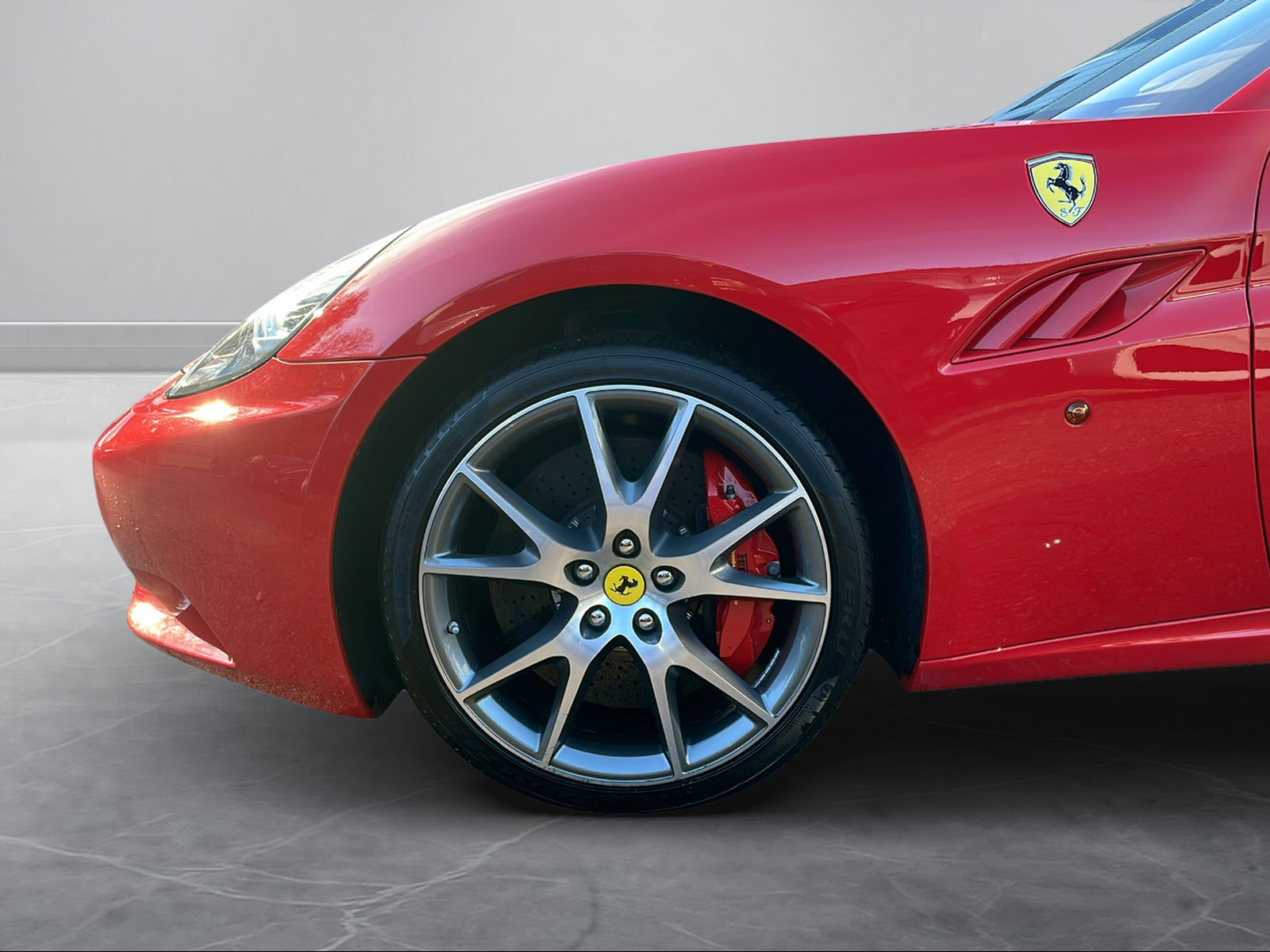 FERRARI California 4.3 V8-image-6