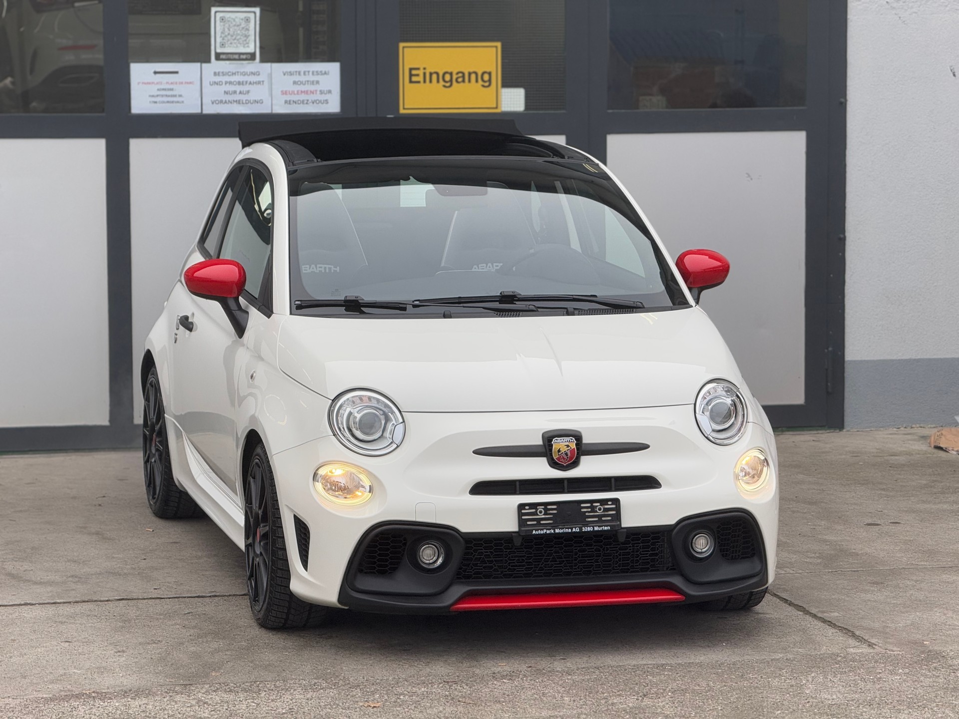 FIAT 695C 1.4 16V Turbo Abarth XSR Yamaha Dualogic-image-3