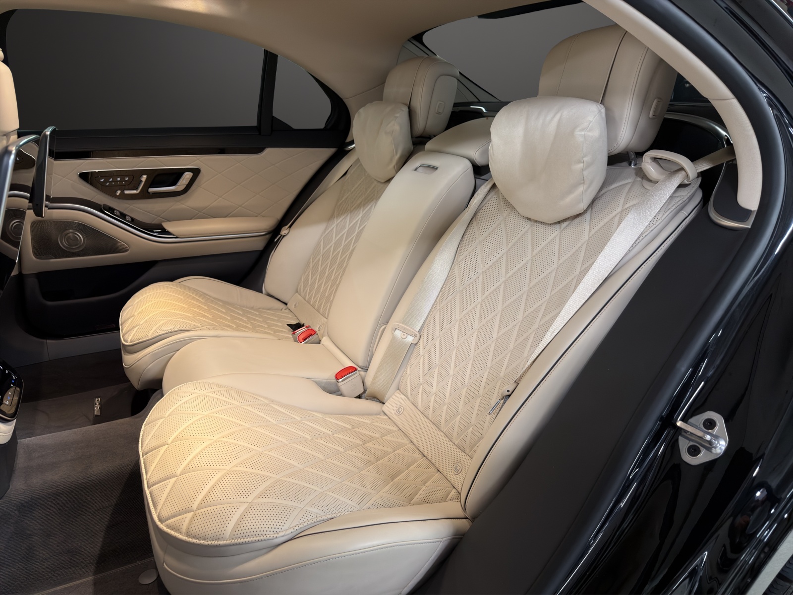 MERCEDES-BENZ S 500 L 4Matic AMG Line 9G-Tronic-image-14