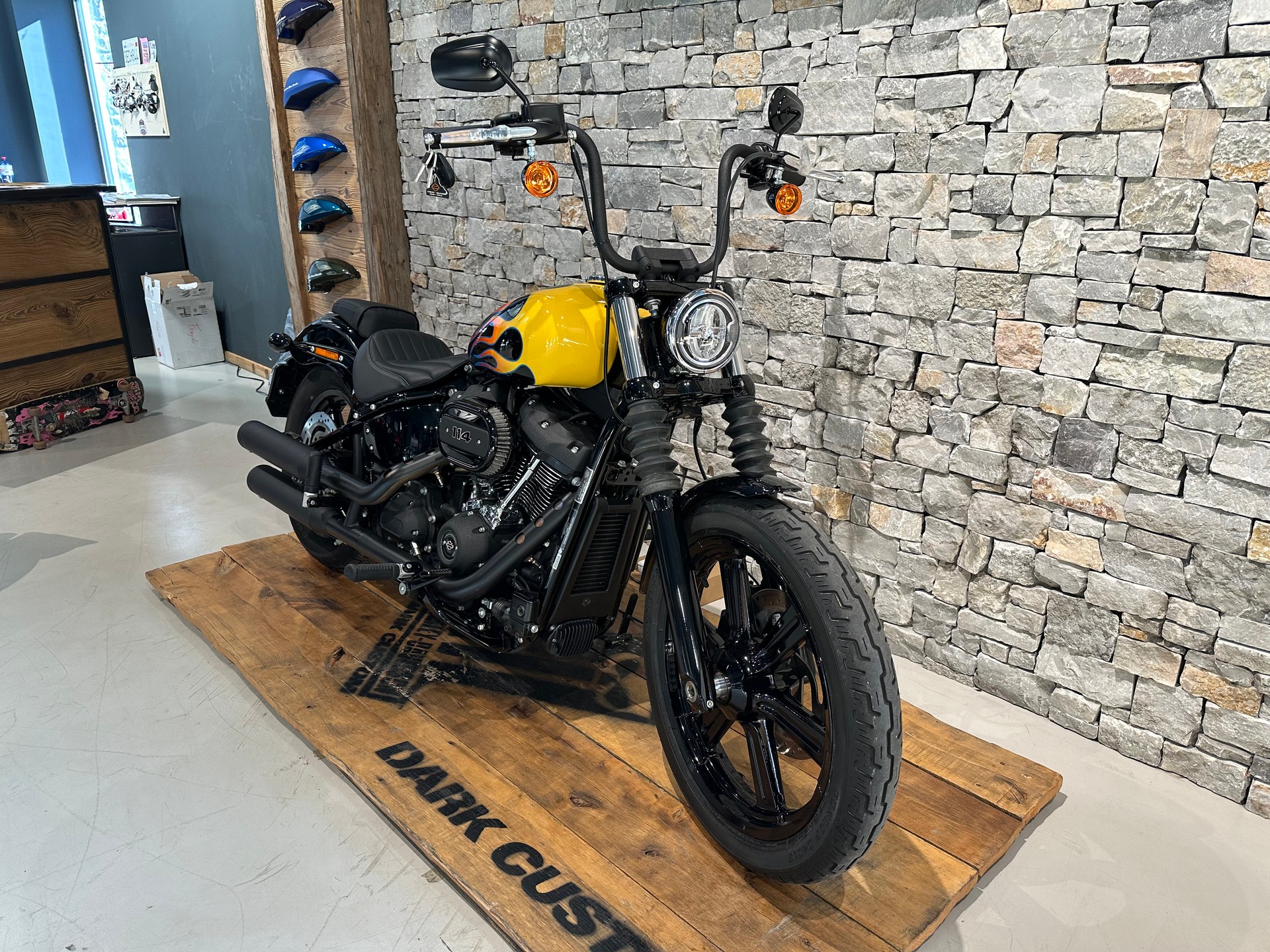 HARLEY-DAVIDSON FXBBS Street Bob 114-showroom-element-1