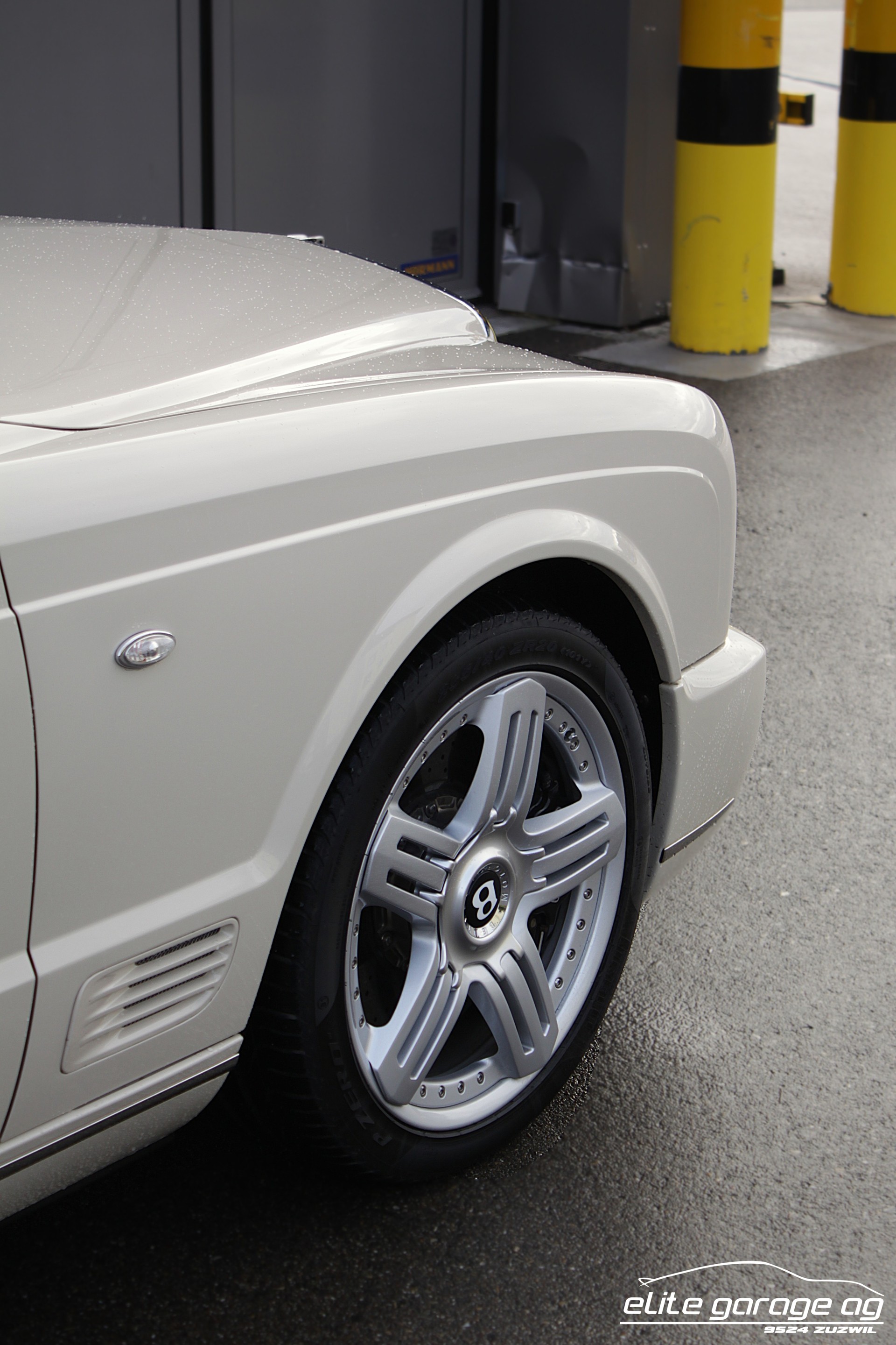 BENTLEY Brooklands Coupé 1/550 LIMITIERT-image-9