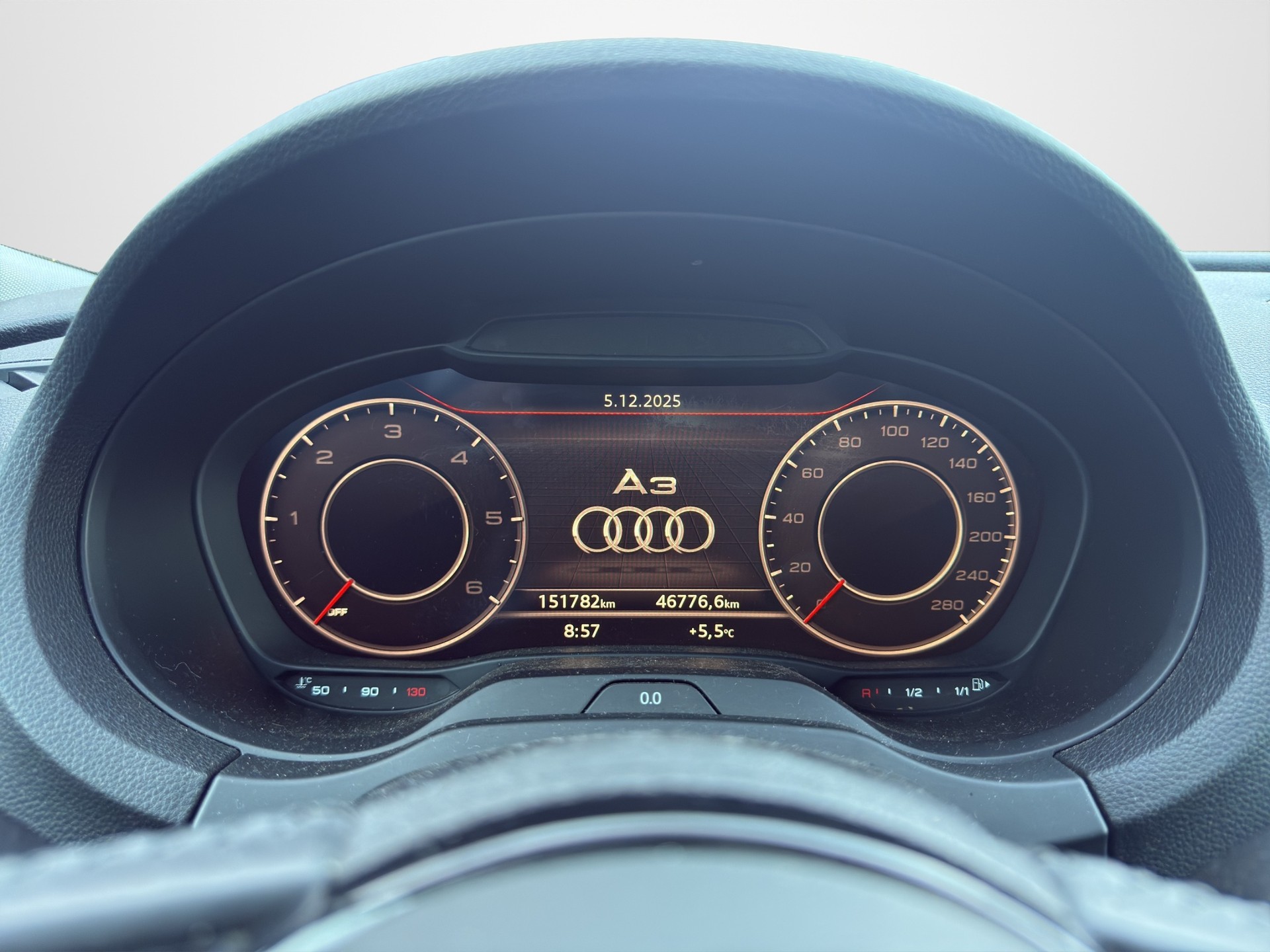 AUDI A3 Sportback 30 TDI S-tronic-image-13
