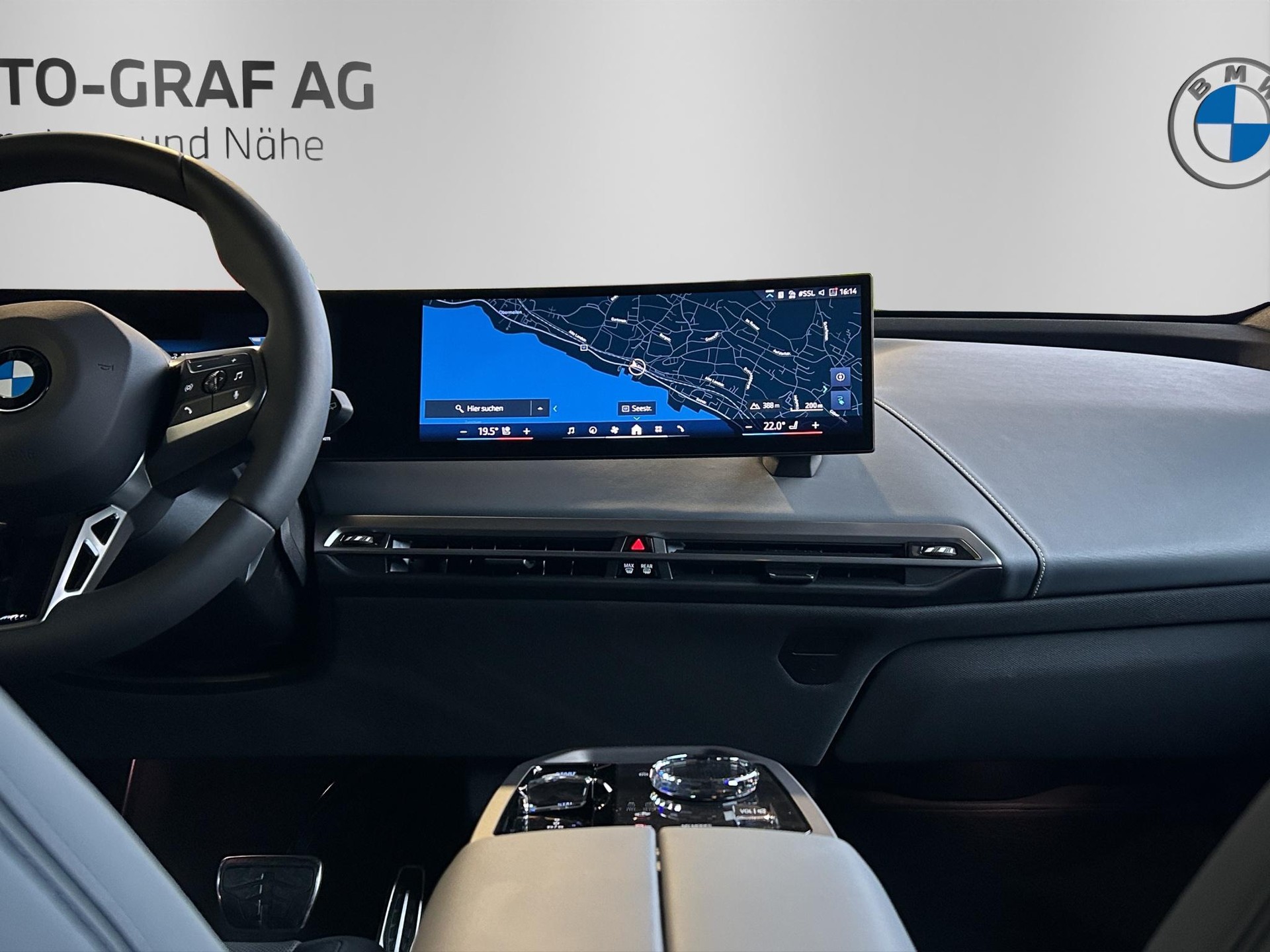 BMW iX xDrive45 M Sport Pro-image-27