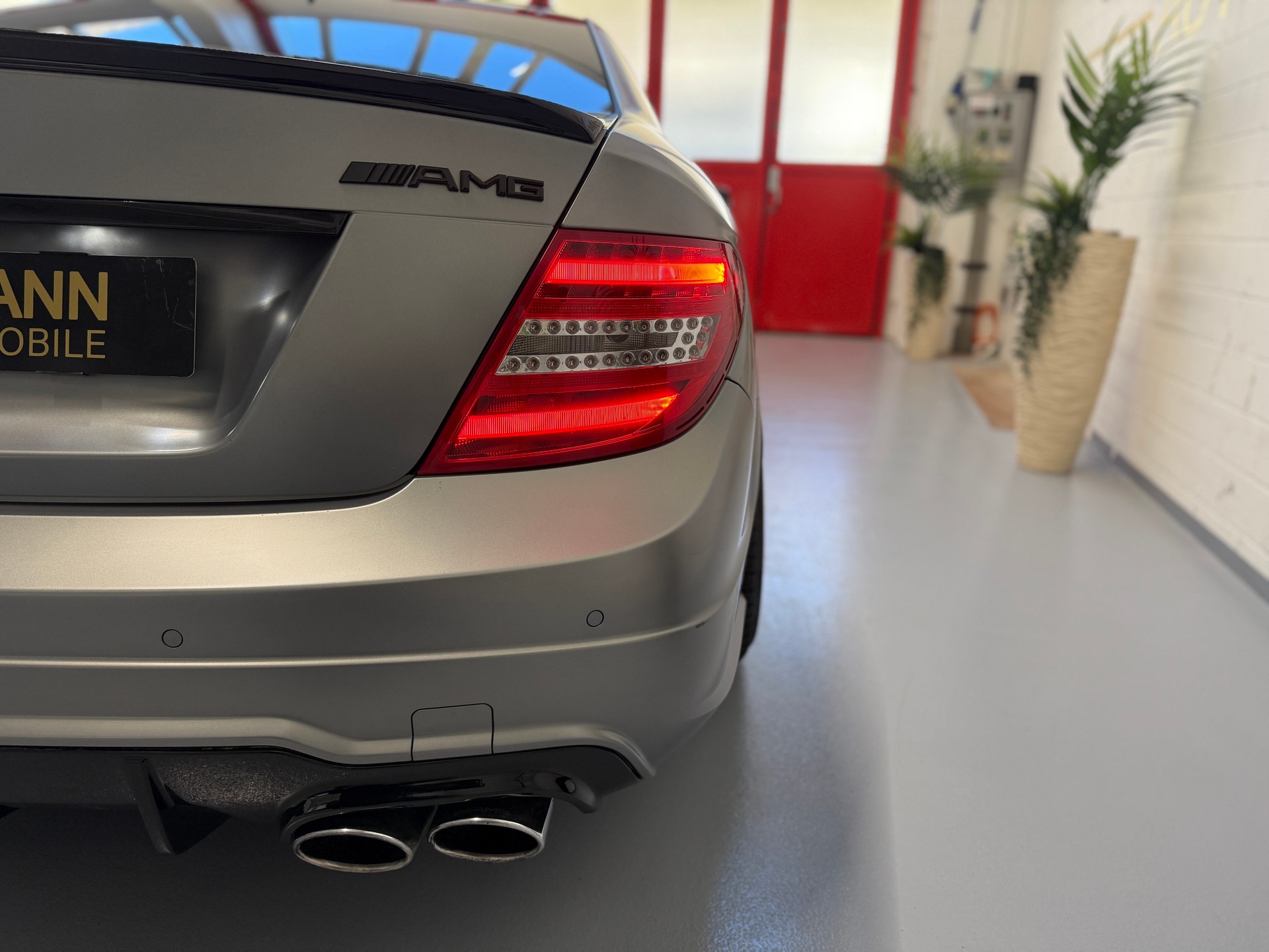 MERCEDES-BENZ C 63 Coupé AMG Edition 507 Speedshift MCT-image-17