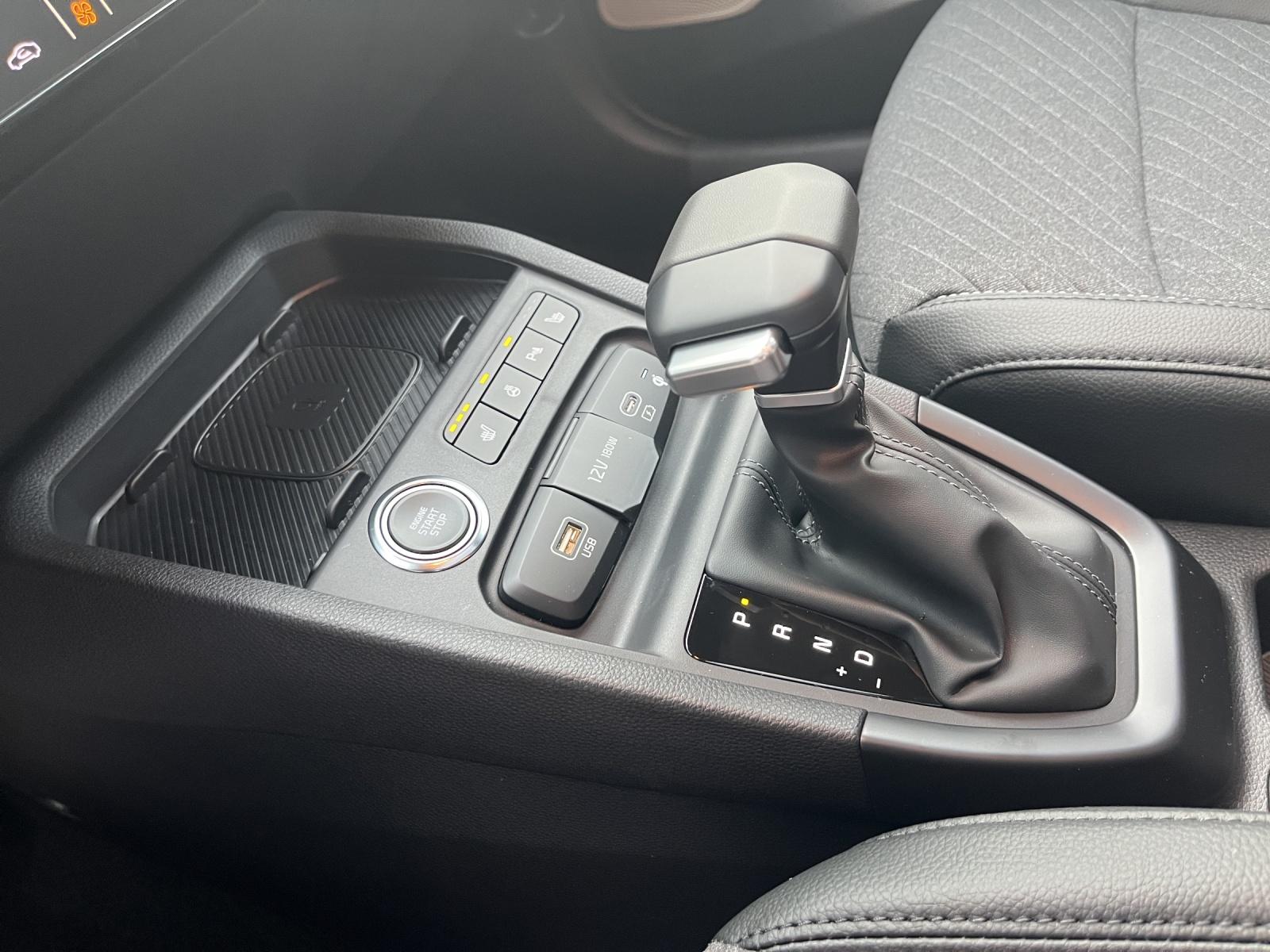 KIA Stonic 1.0 T-GDi MHEV GT-Line-image-10