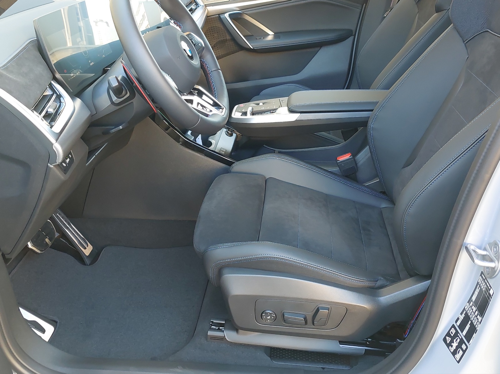 BMW X2 xDrive M35i M Sport Pro-image-15