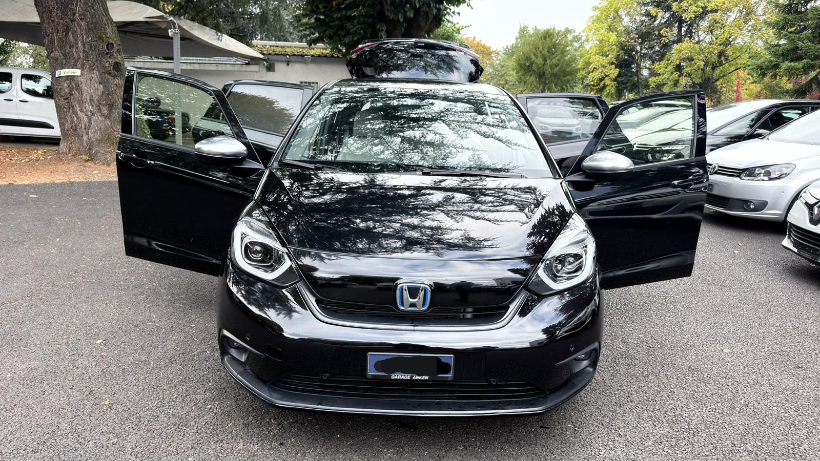 HONDA Jazz 1.5i-MMD Elegance E-CVT-image-4