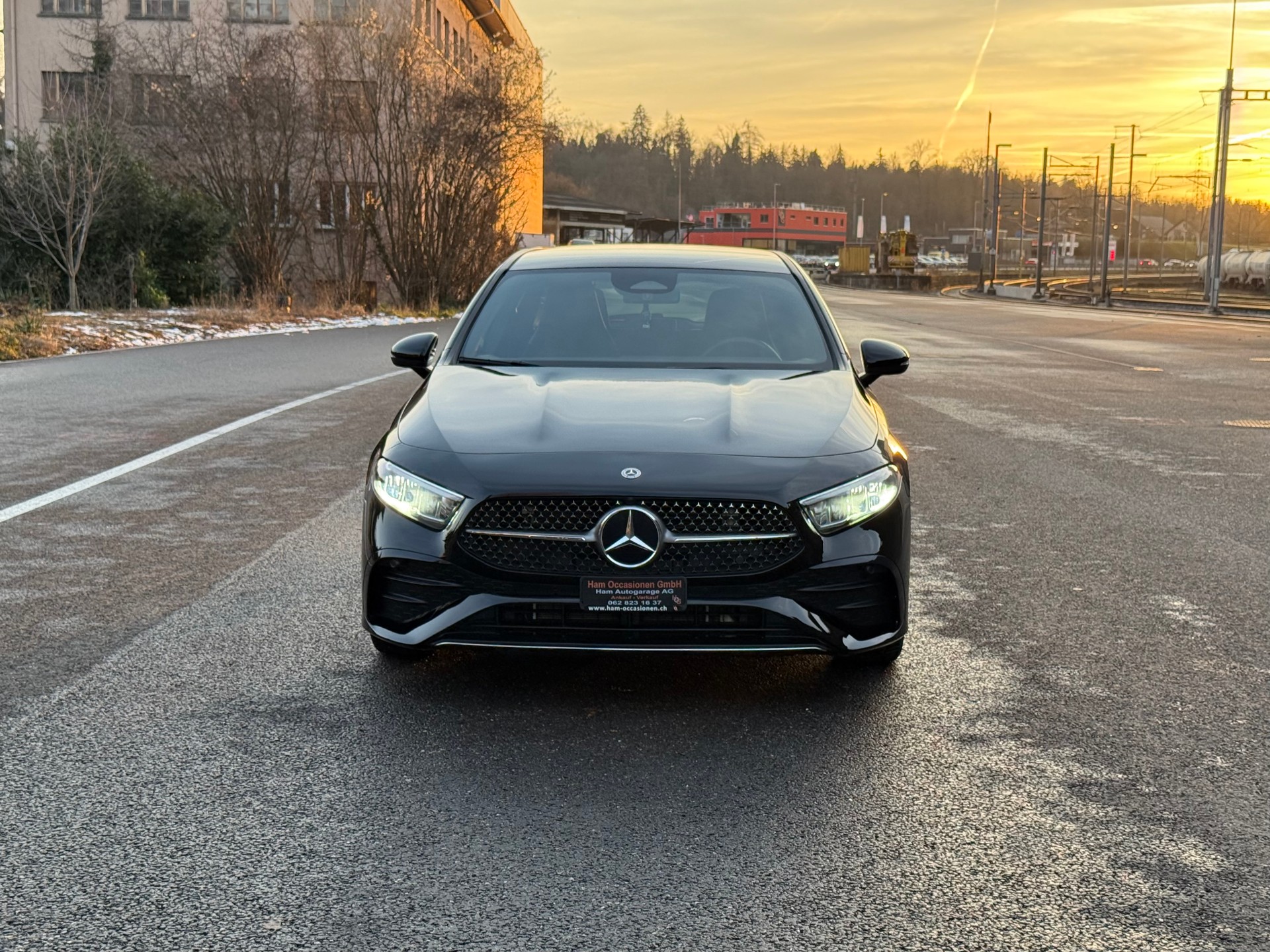 MERCEDES-BENZ A 200 AMG Line 7G-DCT-image-0