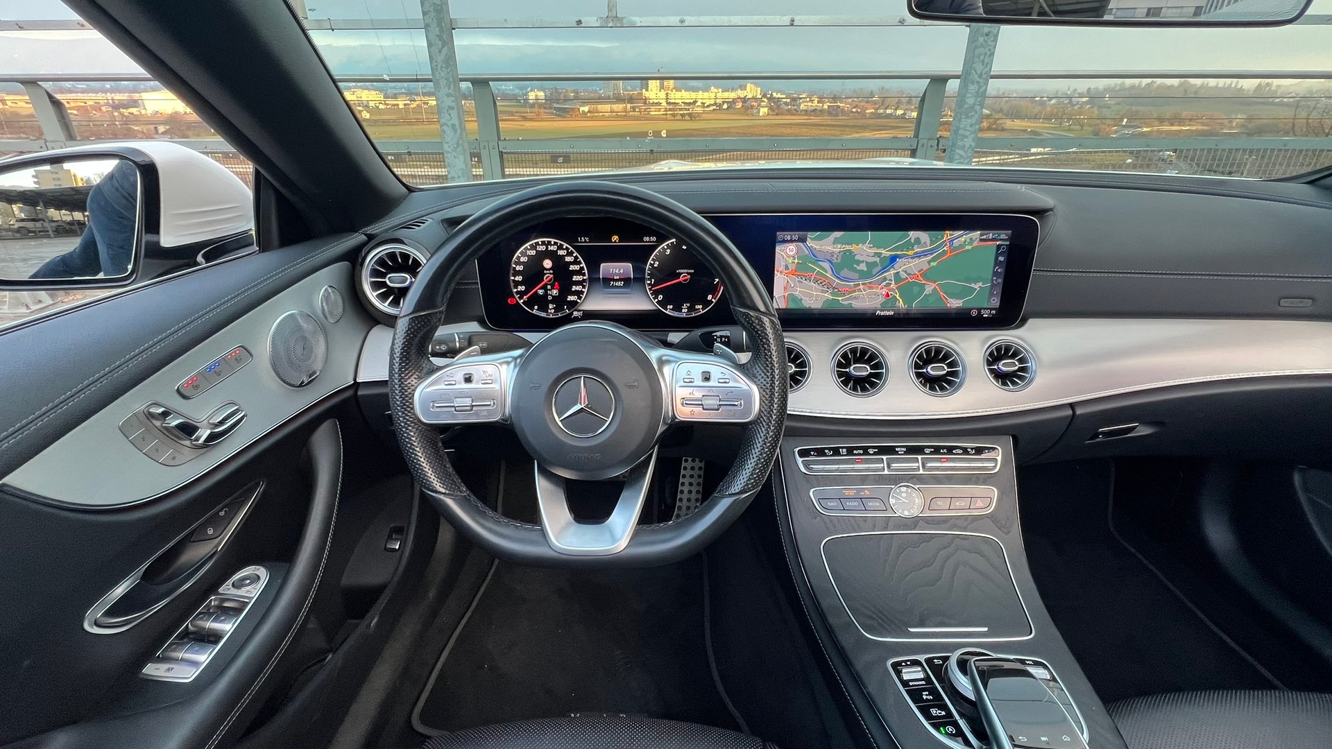 MERCEDES-BENZ E 450 CABRIOLET AMG LINE NIGHT 4 MATIC 9G-TRONIC l 367 PS-image-21
