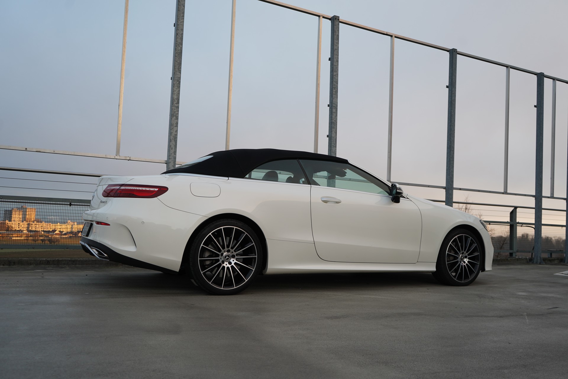 MERCEDES-BENZ E 450 CABRIOLET AMG LINE NIGHT 4 MATIC 9G-TRONIC l 367 PS-image-7