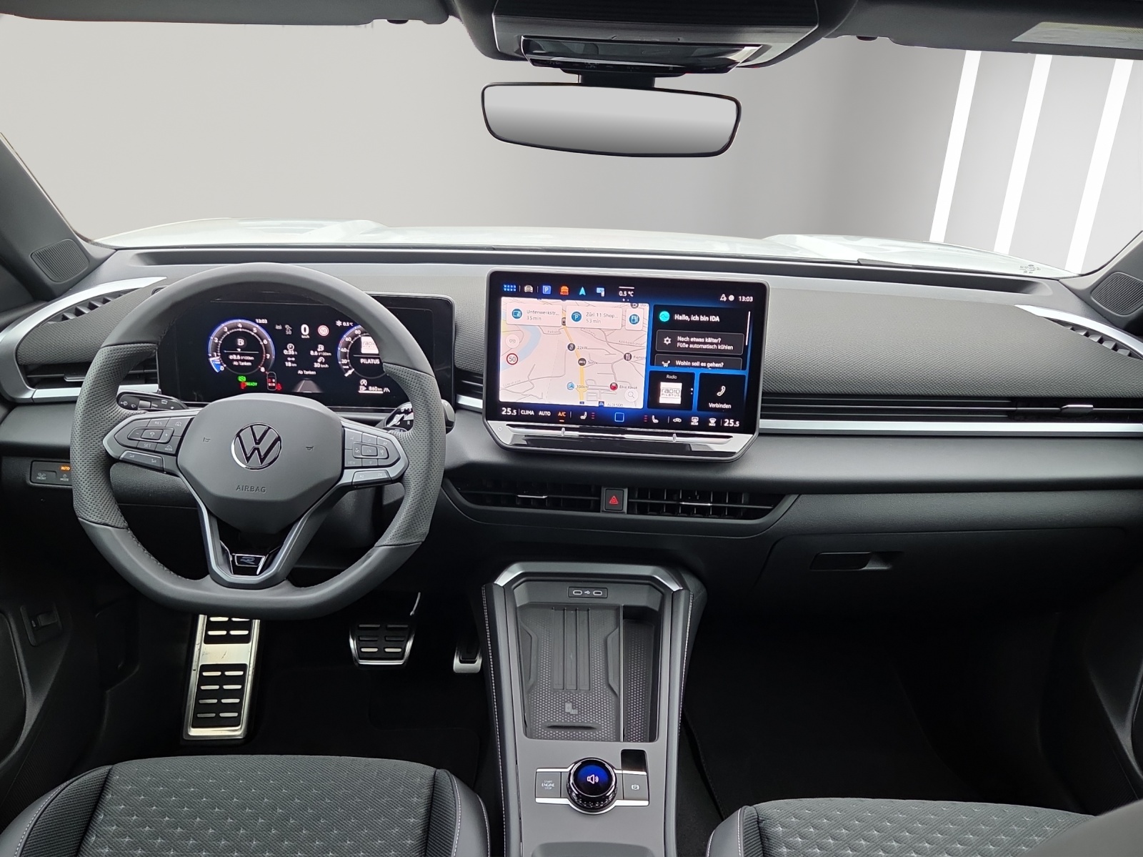 VW T-Roc 1.5 eTSI mHEV R-Line DSG-image-6
