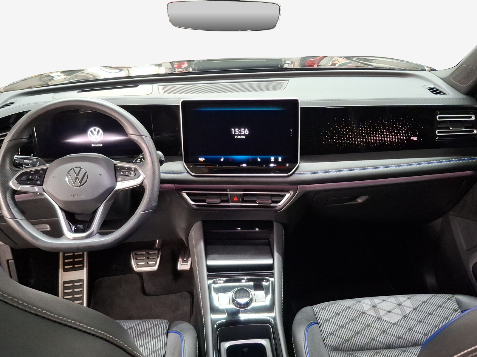 VW Tiguan 2.0 TDI SCR R-Line 4Motion DSG-image-8