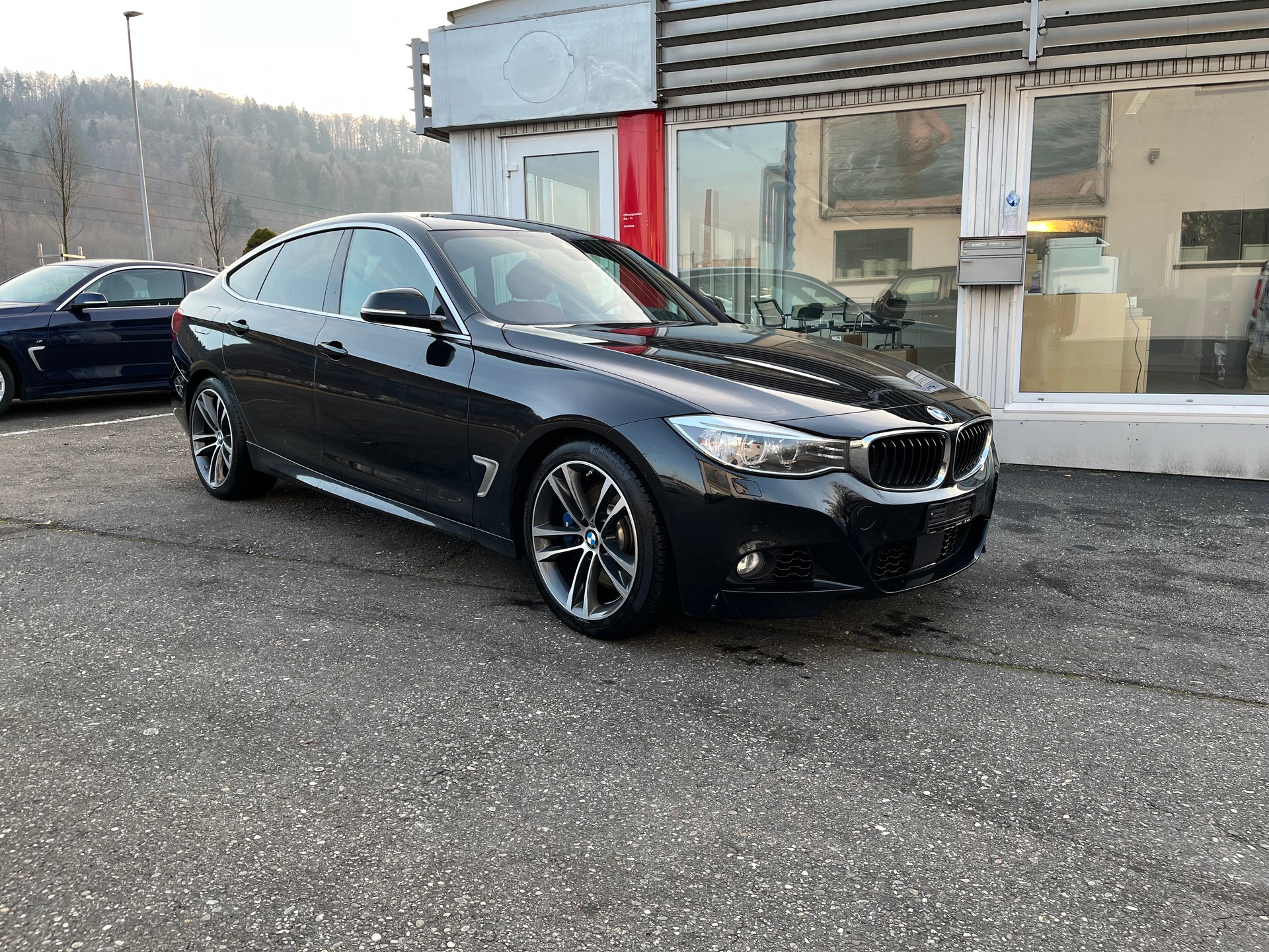 BMW 335d GT xDrive M Sport Line Steptronic-image-2