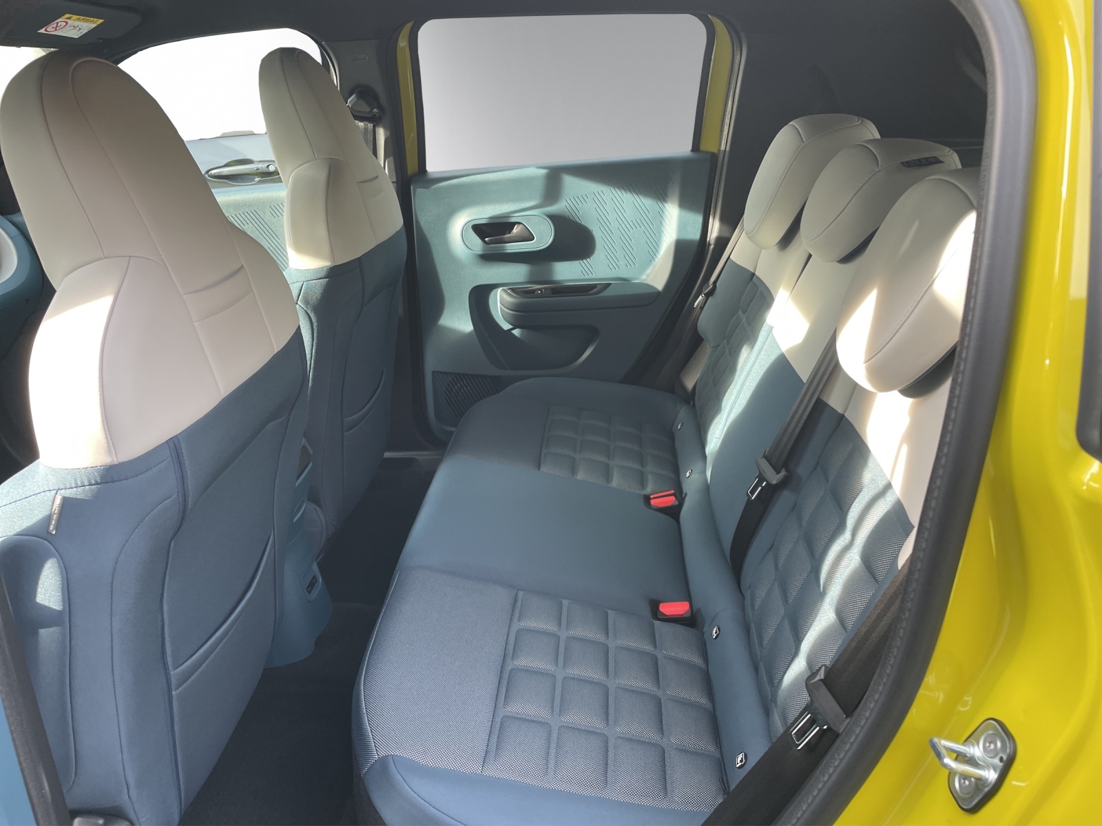 FIAT Grande Panda Elektro La Prima-image-5