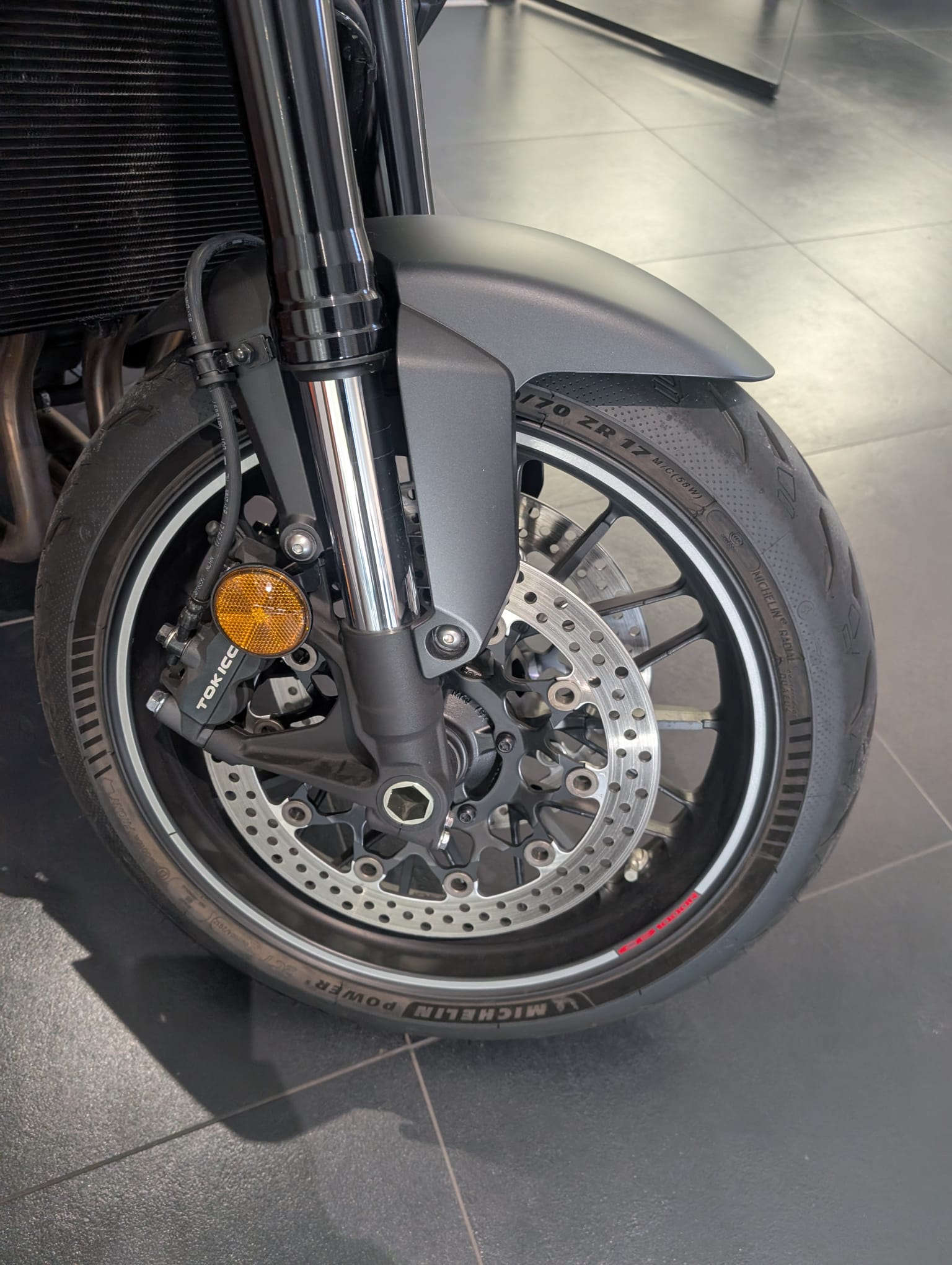 HONDA CB 1000 R-image-11