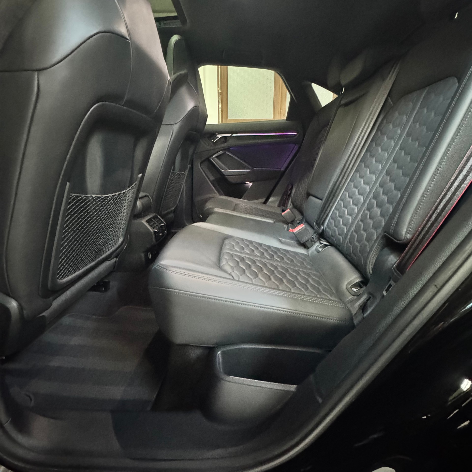 AUDI RS Q3 Sportback quattro S tronic-image-11
