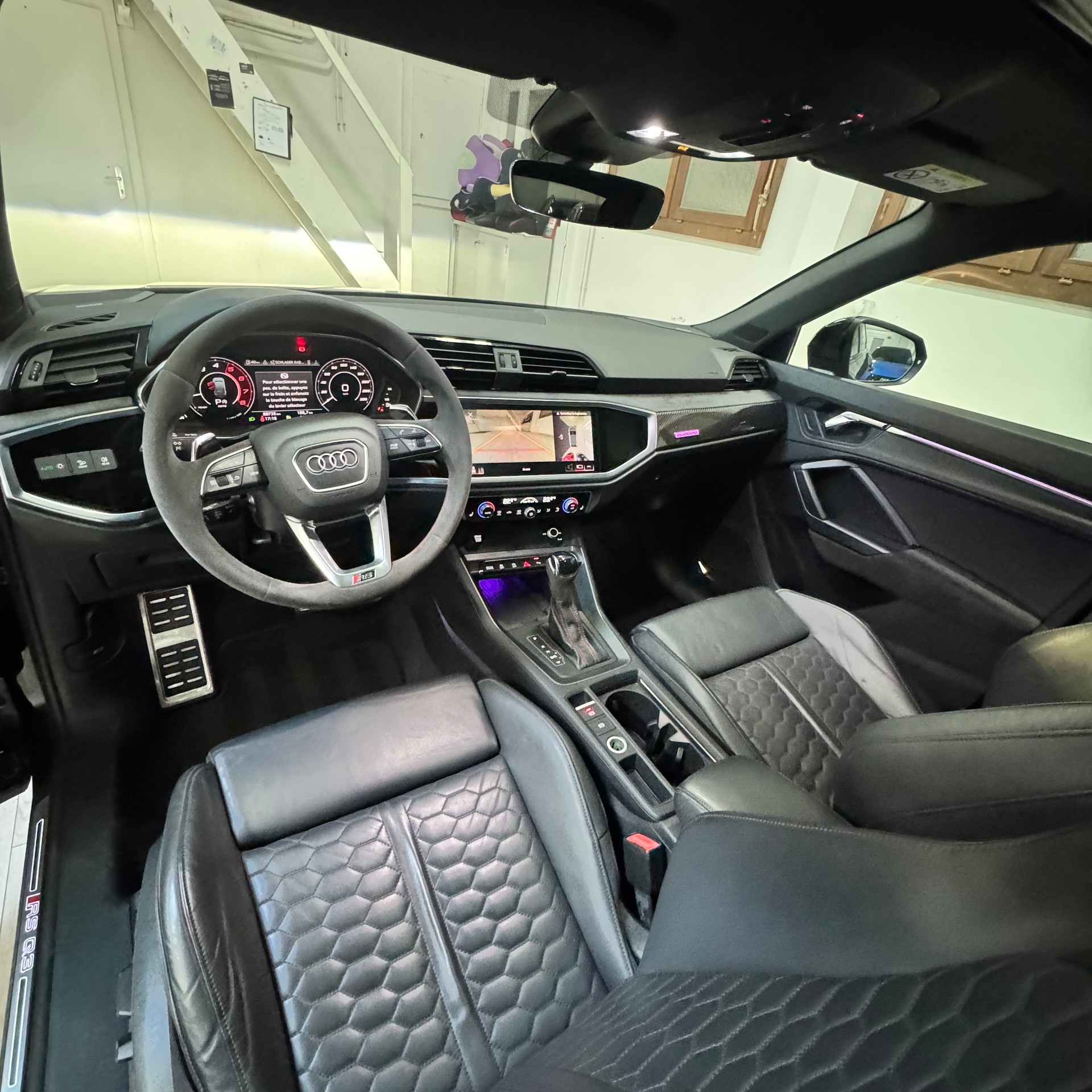 AUDI RS Q3 Sportback quattro S tronic-image-9