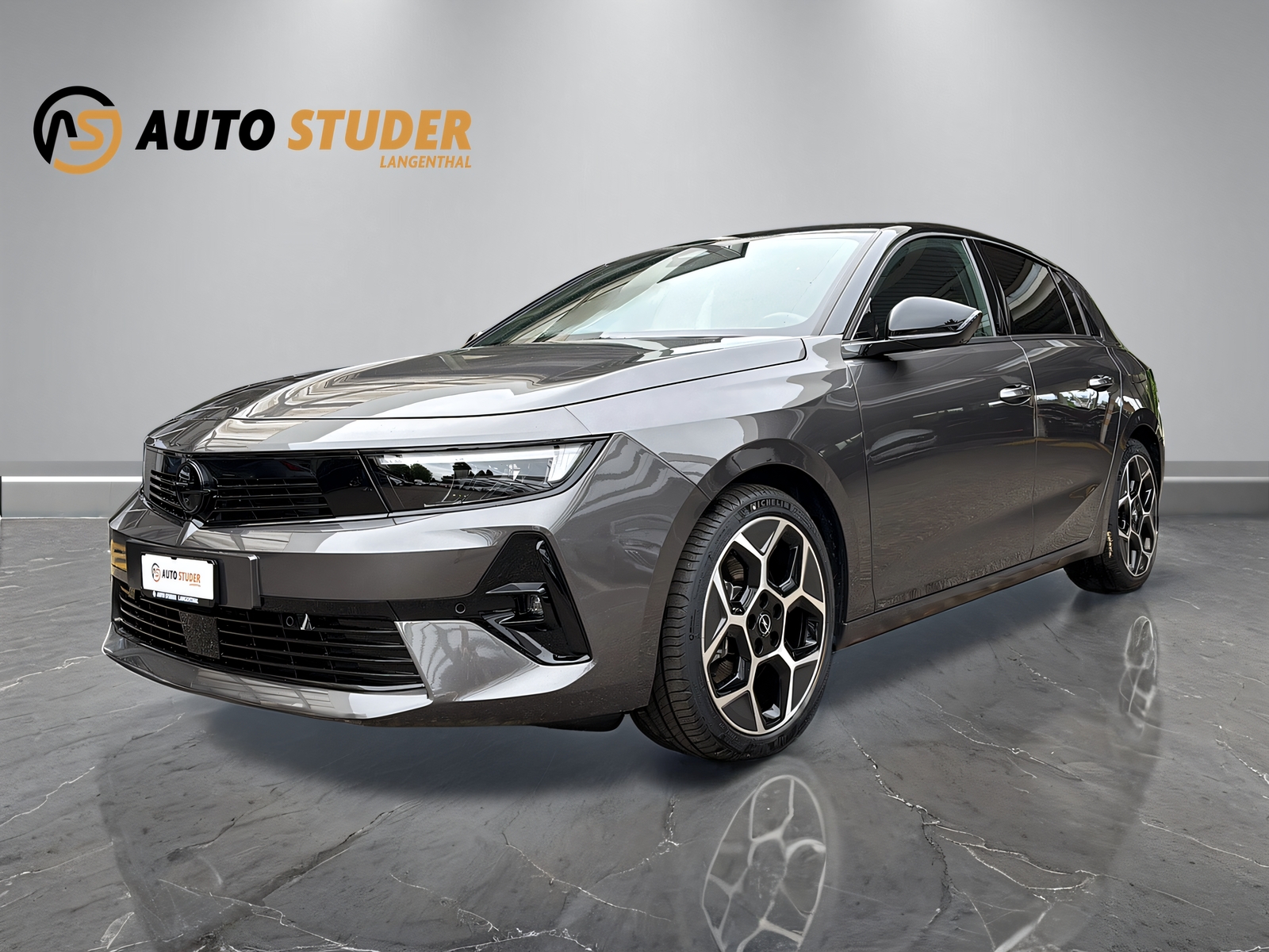 OPEL Astra L 1.6 T PHEV Swiss Plus-image-1