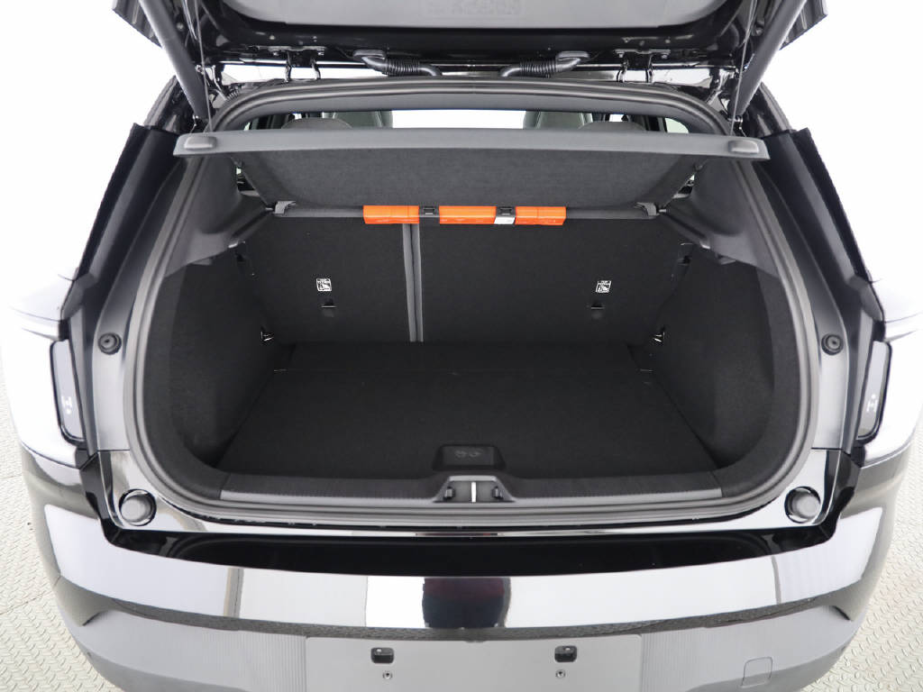 VOLVO EX 30 E60 Twin Ultra Performance AWD-image-23