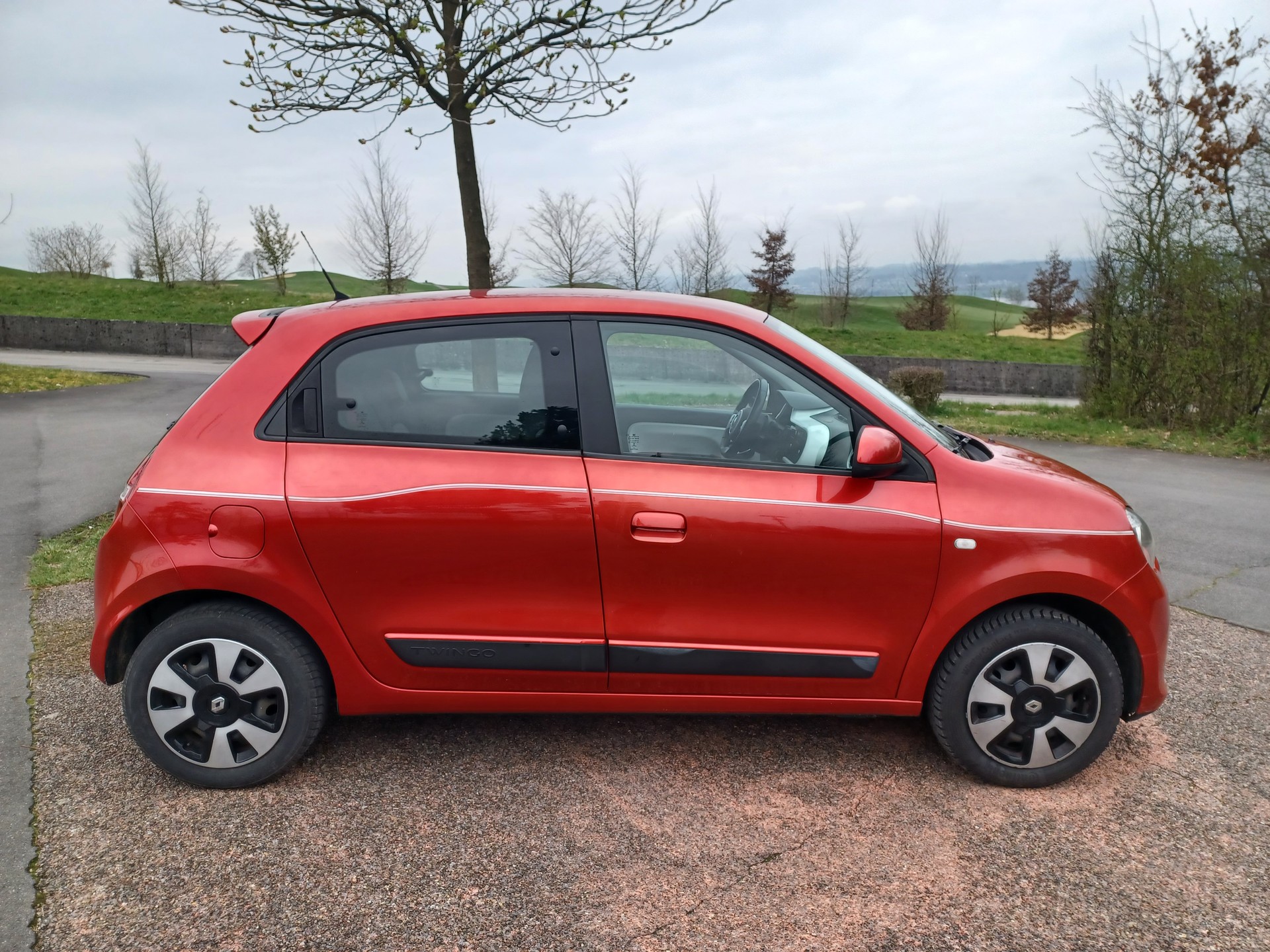 RENAULT Twingo 1.0 Intens-image-4