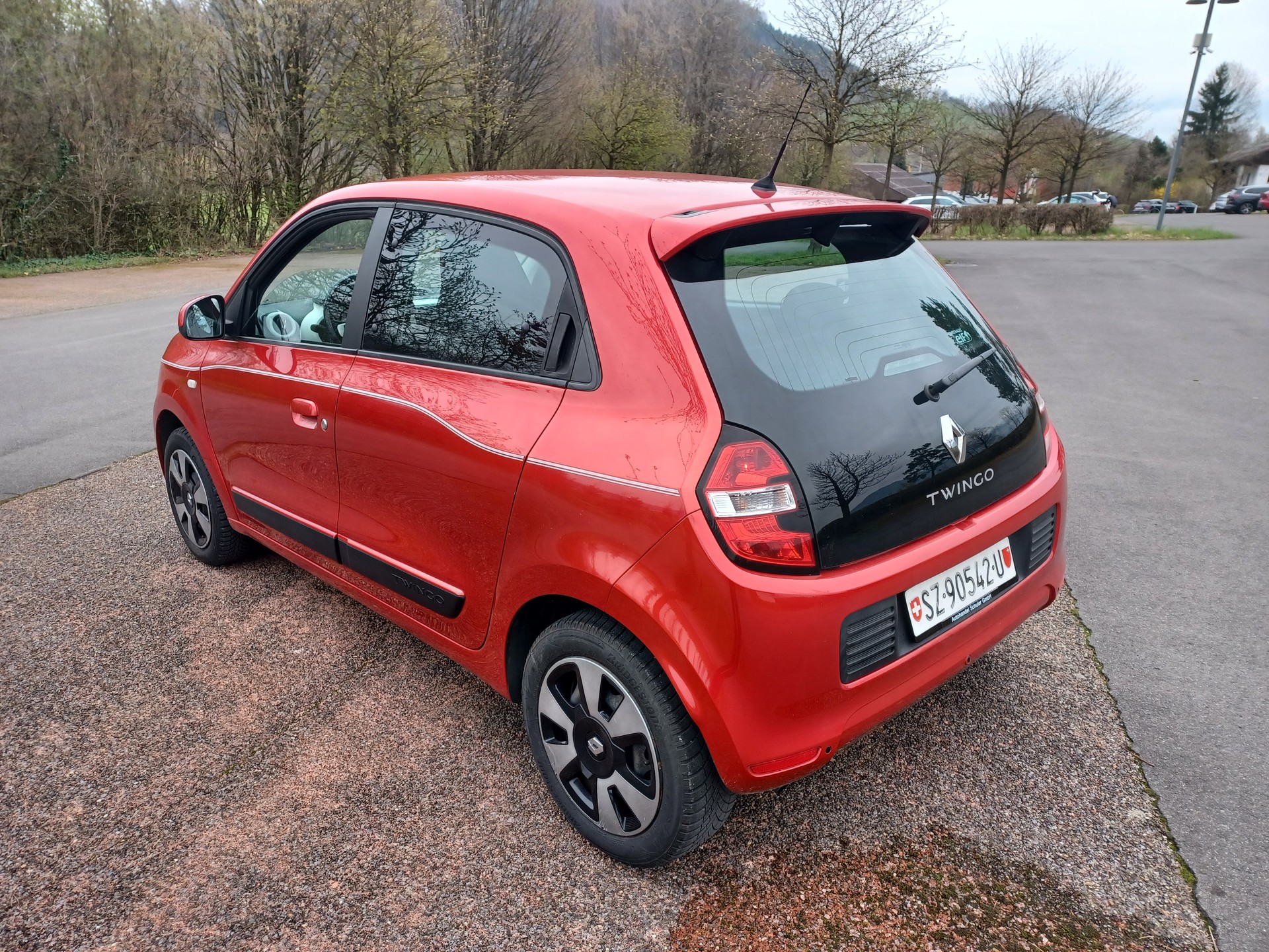 RENAULT Twingo 1.0 Intens-image-6