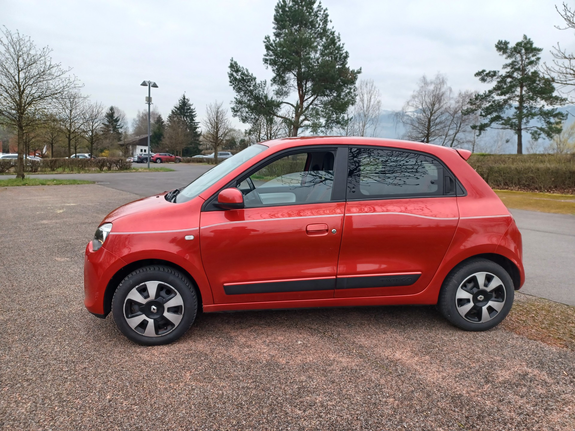 RENAULT Twingo 1.0 Intens-image-3