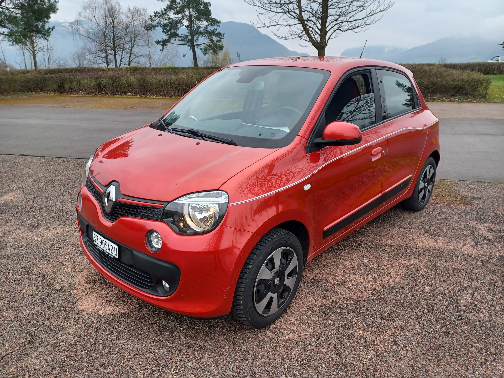 RENAULT Twingo 1.0 Intens-image-2