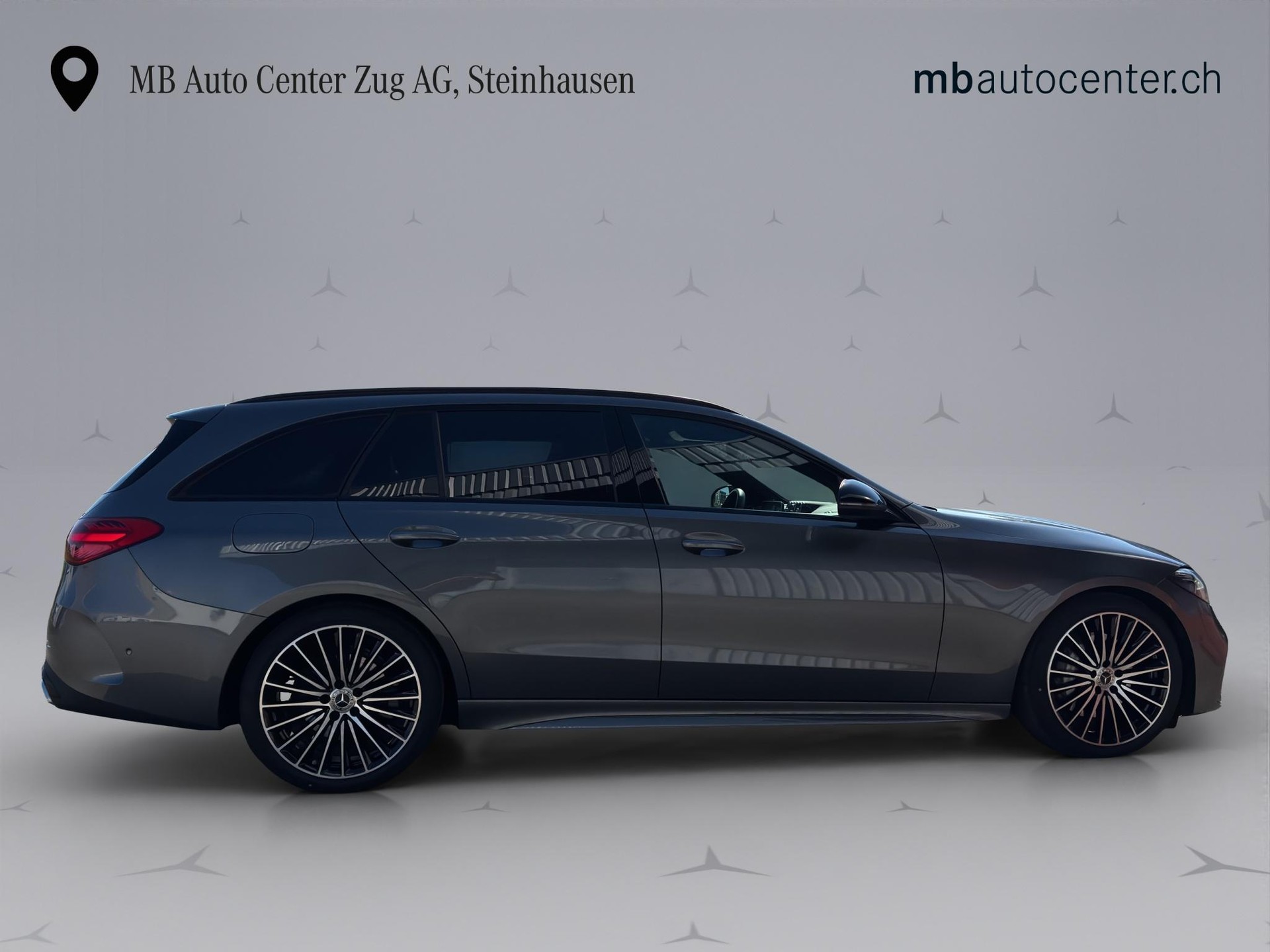 MERCEDES-BENZ C 220 d AMG Line 4matic Kombi-image-5
