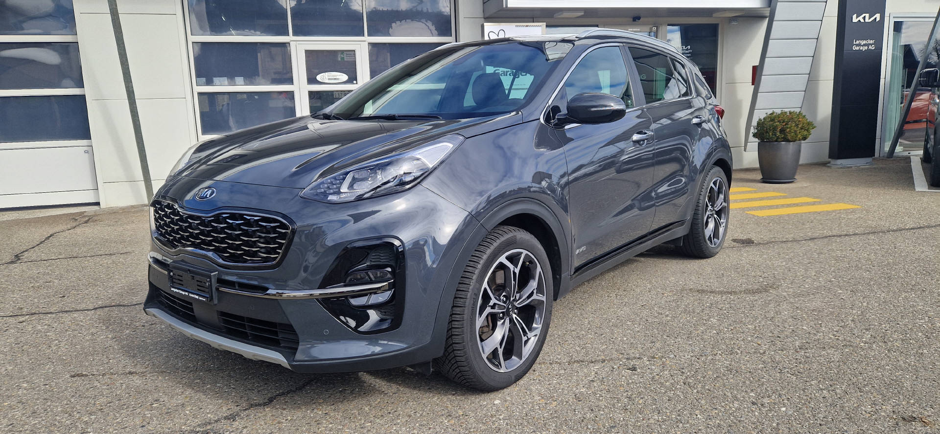 KIA Sportage 1.6 CRDi MHEV GT-Line-image-1