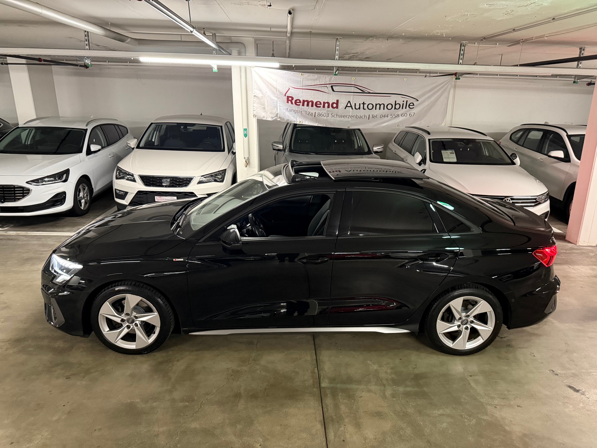 AUDI A3 Limousine 35 TFSI S-Line Attraction S-tronic-image-3