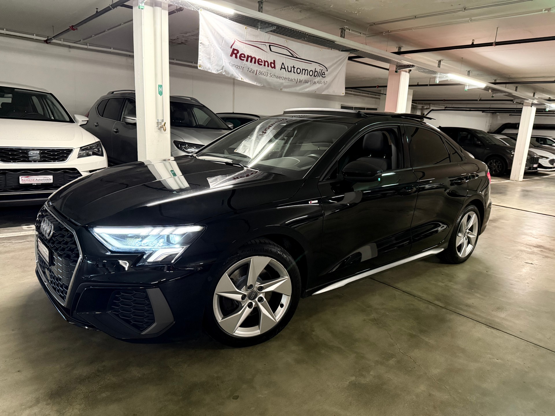 AUDI A3 Limousine 35 TFSI S-Line Attraction S-tronic-image-0