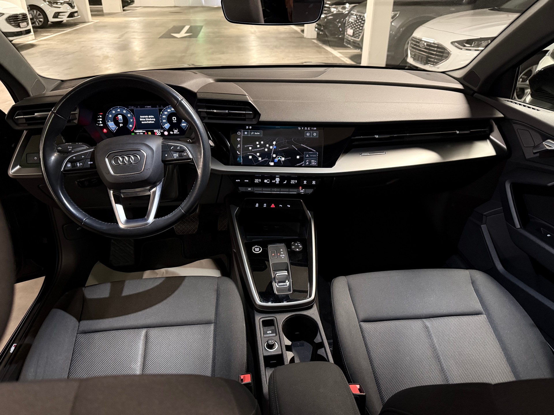 AUDI A3 Limousine 35 TFSI S-Line Attraction S-tronic-image-8