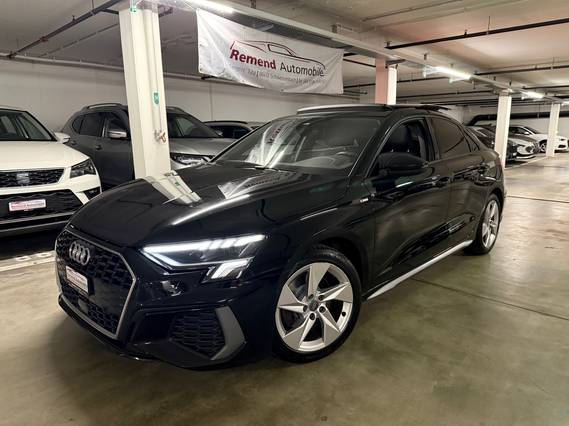 AUDI A3 Limousine 35 TFSI S-Line Attraction S-tronic-image-1