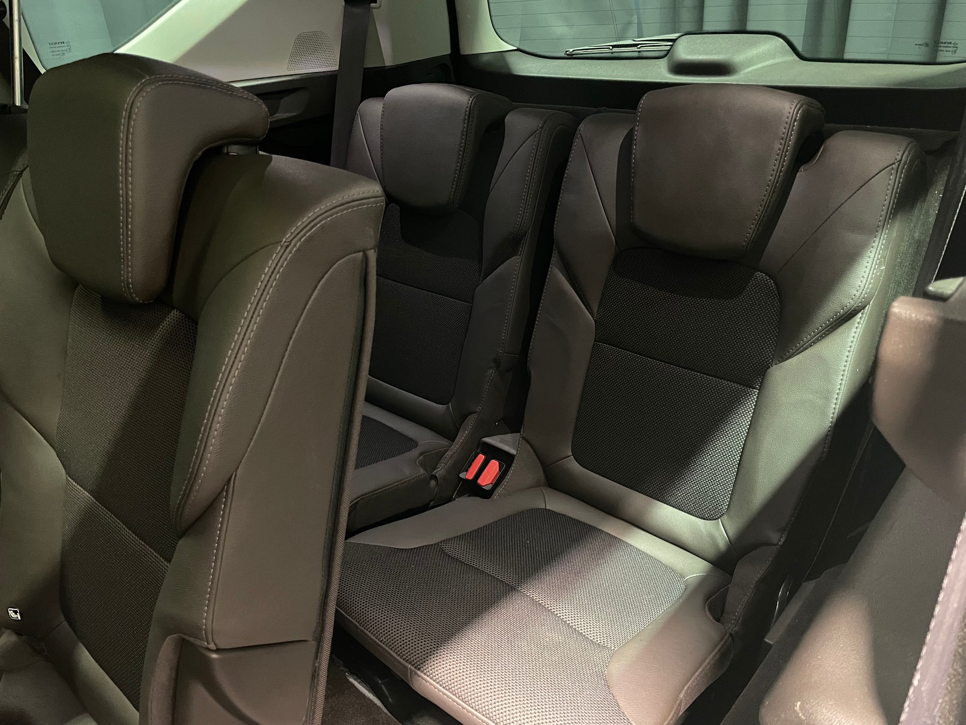 RENAULT Espace 1.6 dCi 90th Anniversary EDC(78)(M)-image-8