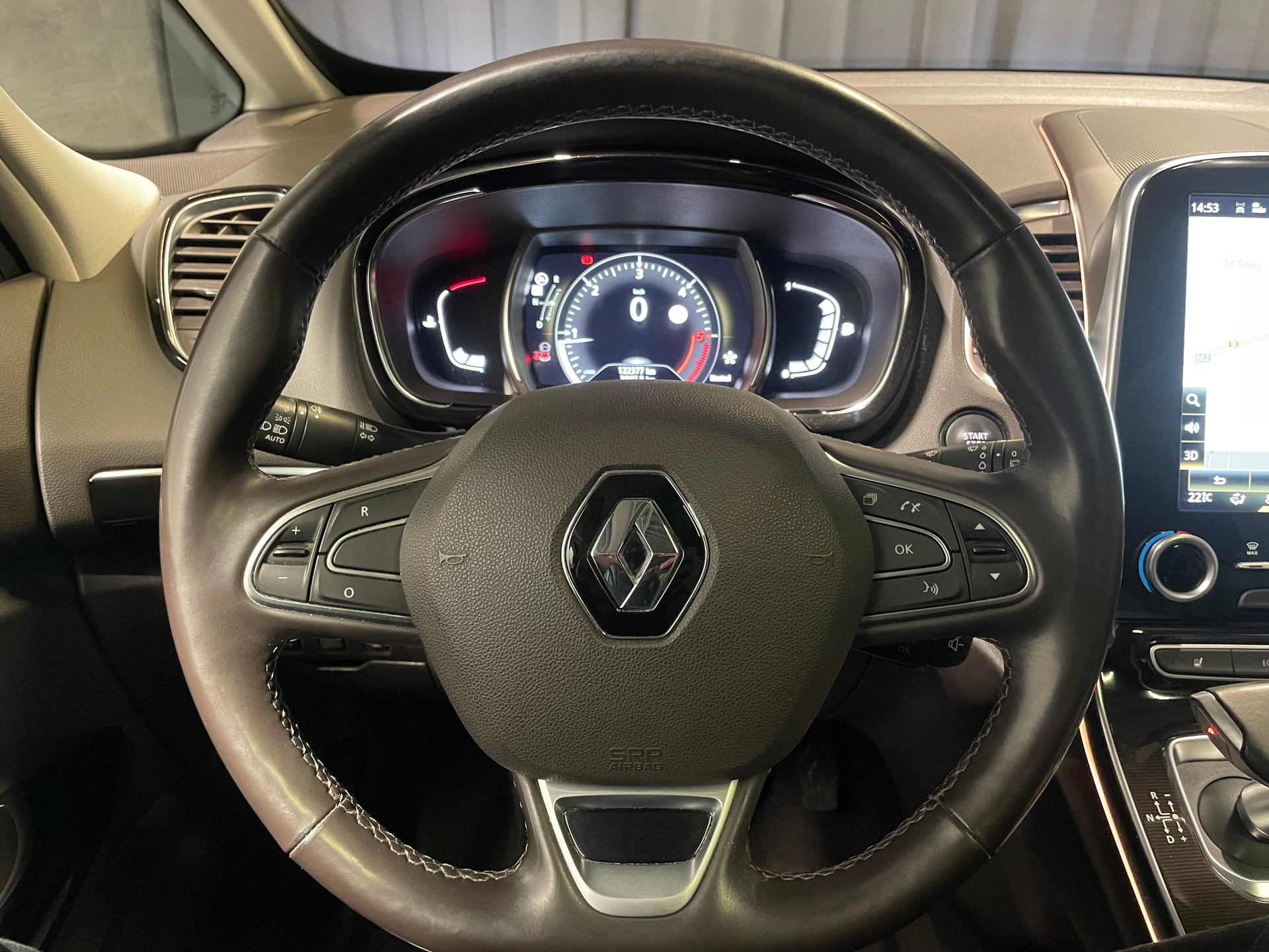 RENAULT Espace 1.6 dCi 90th Anniversary EDC(78)(M)-image-11