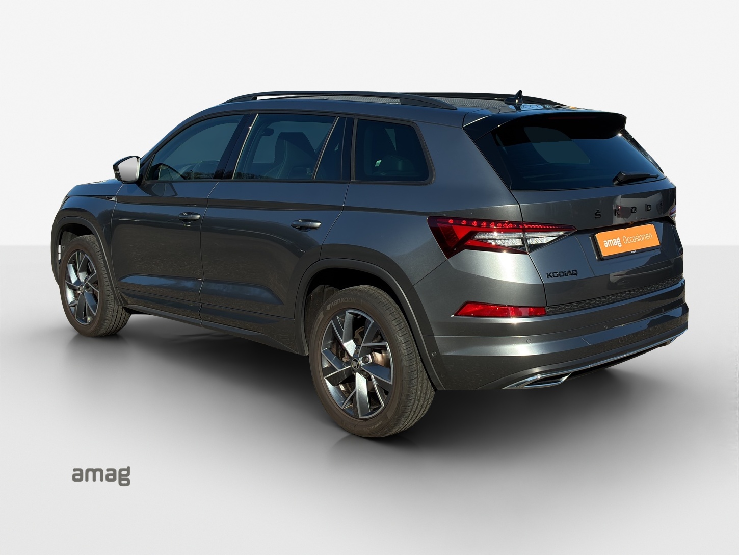 SKODA Kodiaq 2.0 TSI 4x4 SportLine-image-2