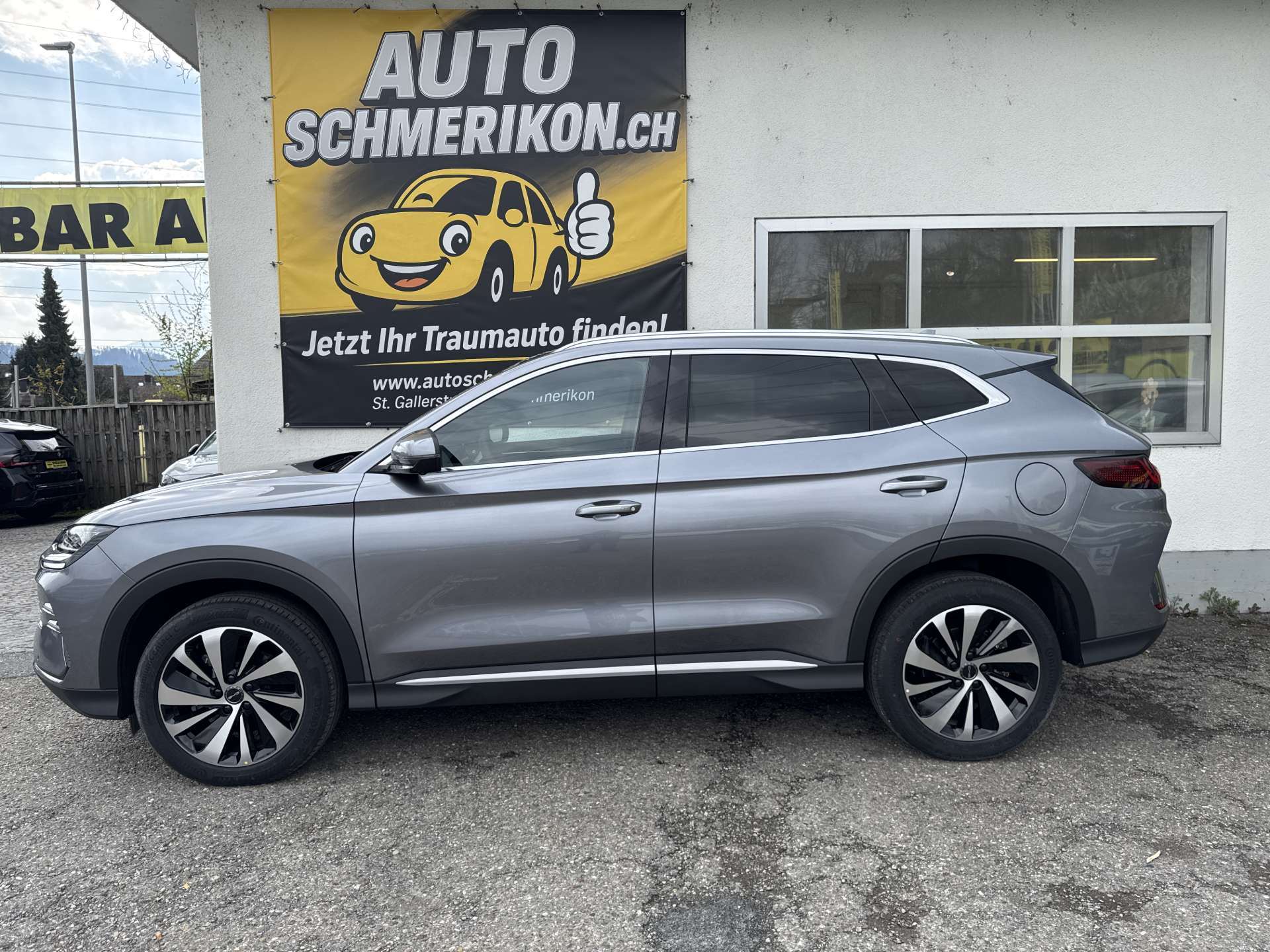 BYD Seal U DM-i PHEV Design AWD 324PS Automat-image-4
