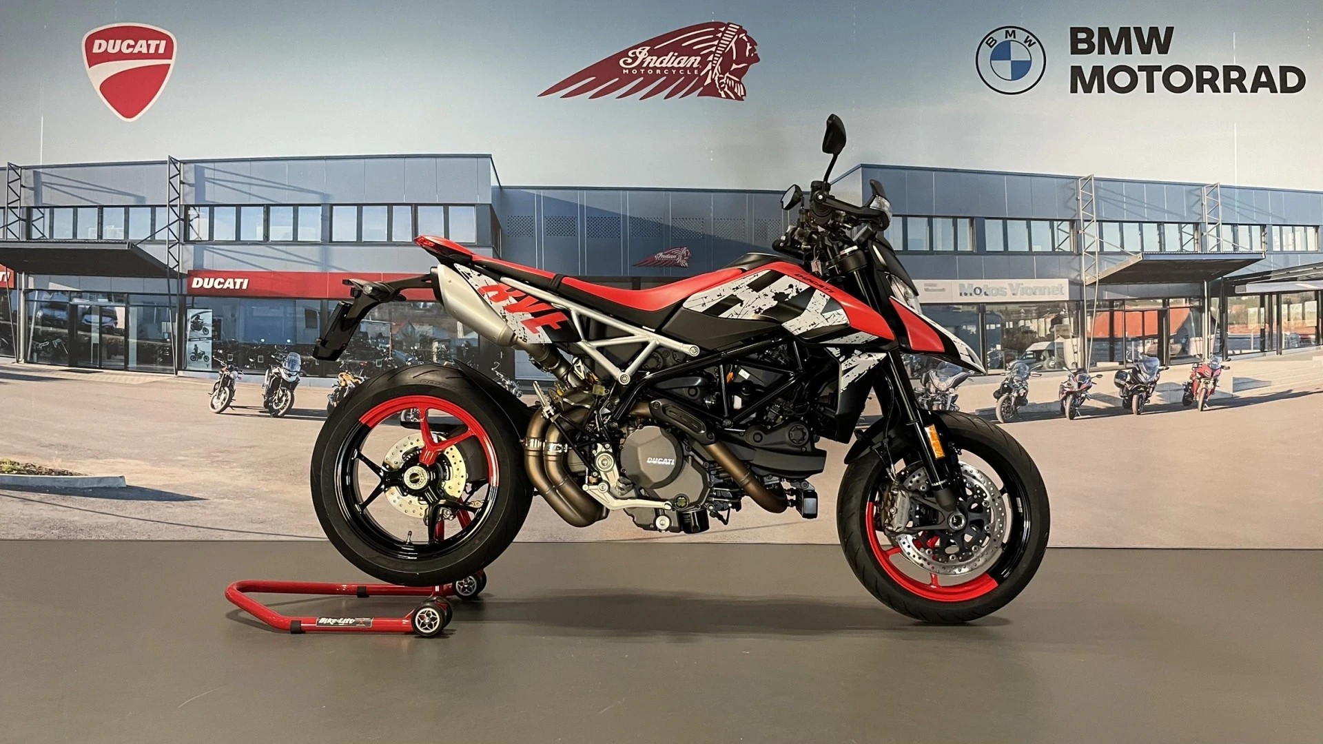 DUCATI Hypermotard 950 RVE 35KW-showroom-element-2