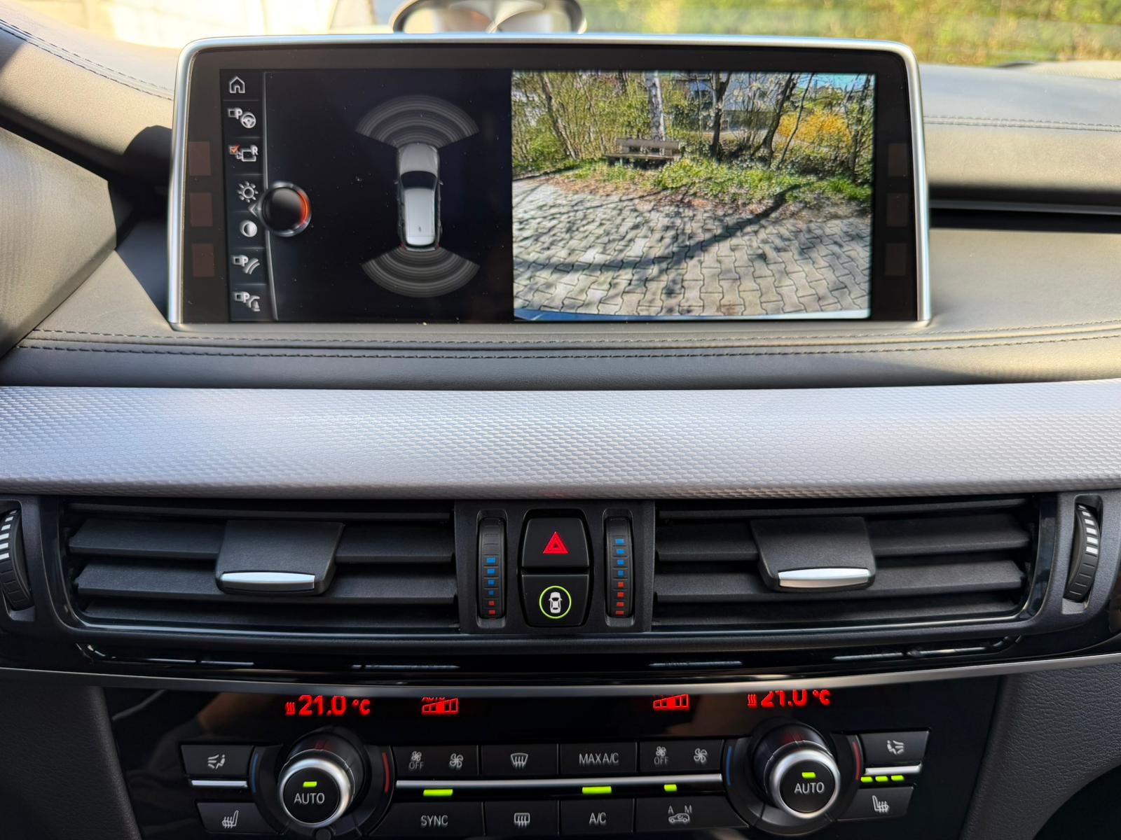 BMW X5 xDrive M50d Steptronic-image-27