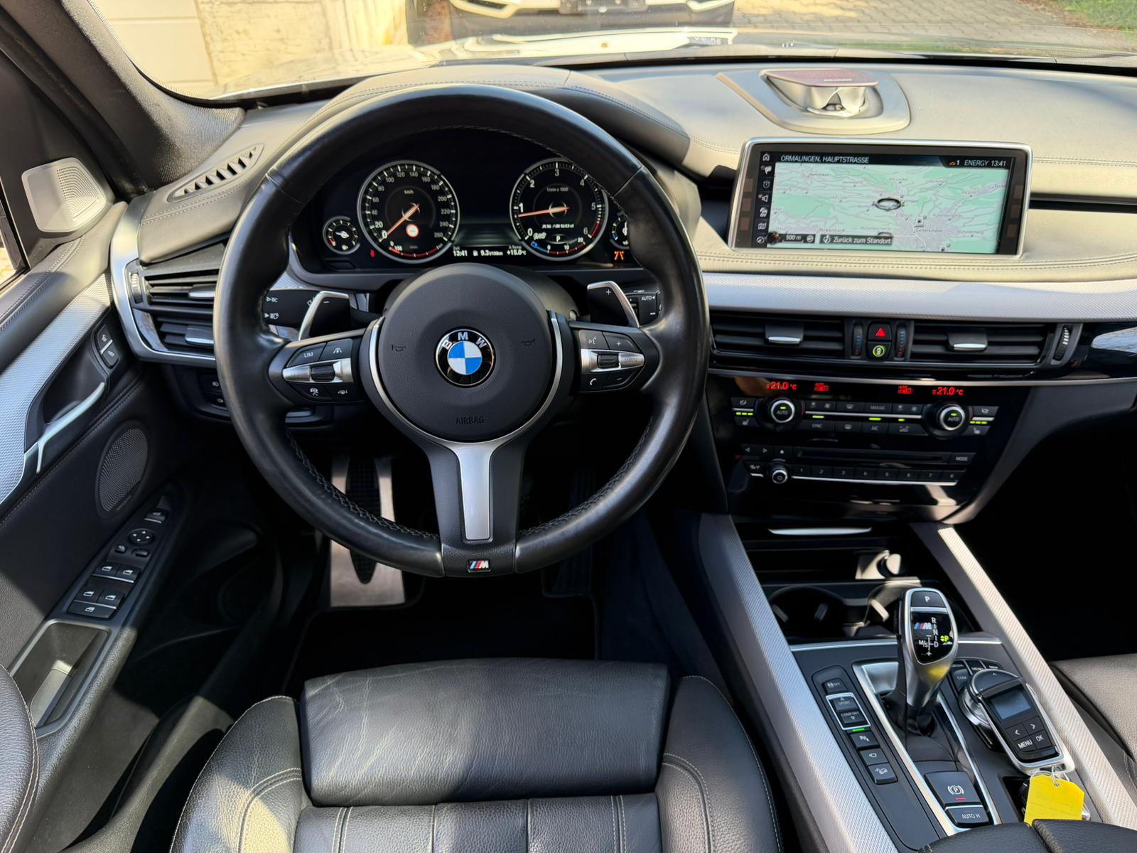 BMW X5 xDrive M50d Steptronic-image-24