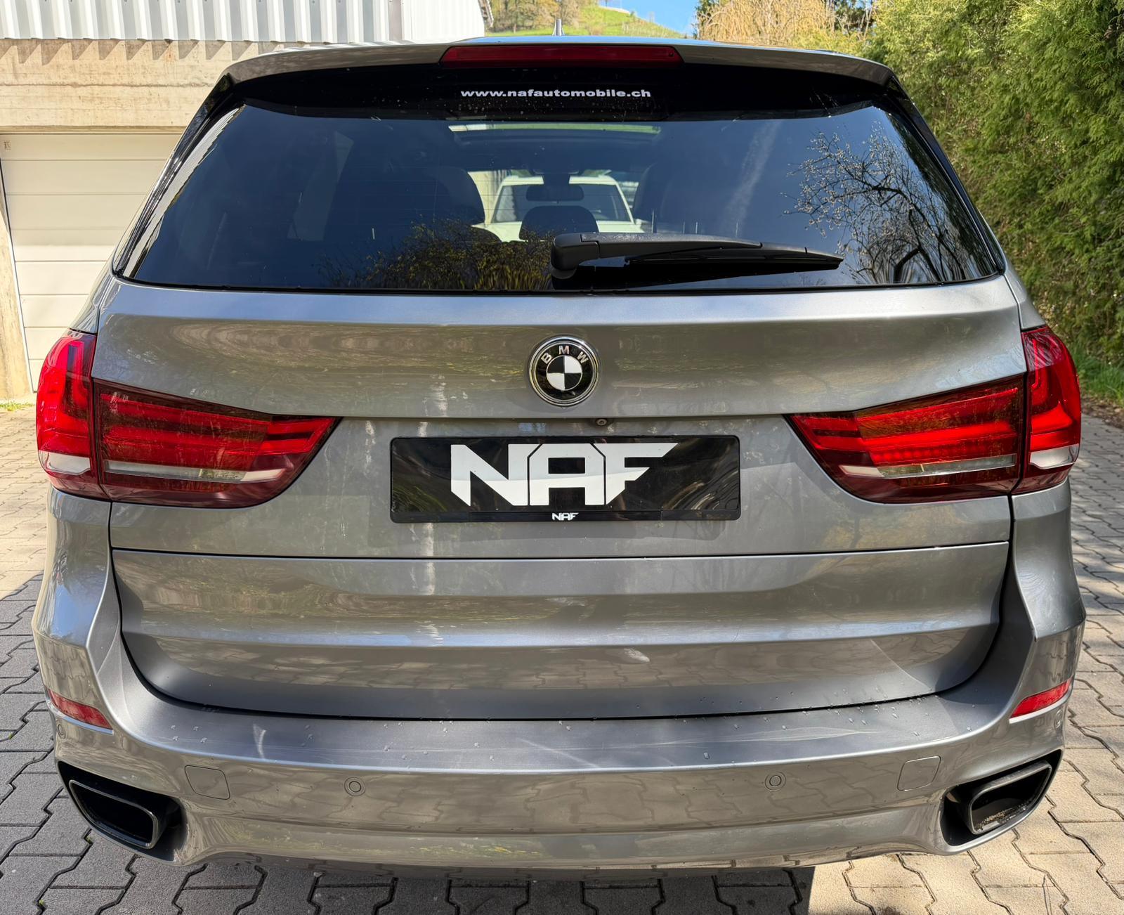 BMW X5 xDrive M50d Steptronic-image-3