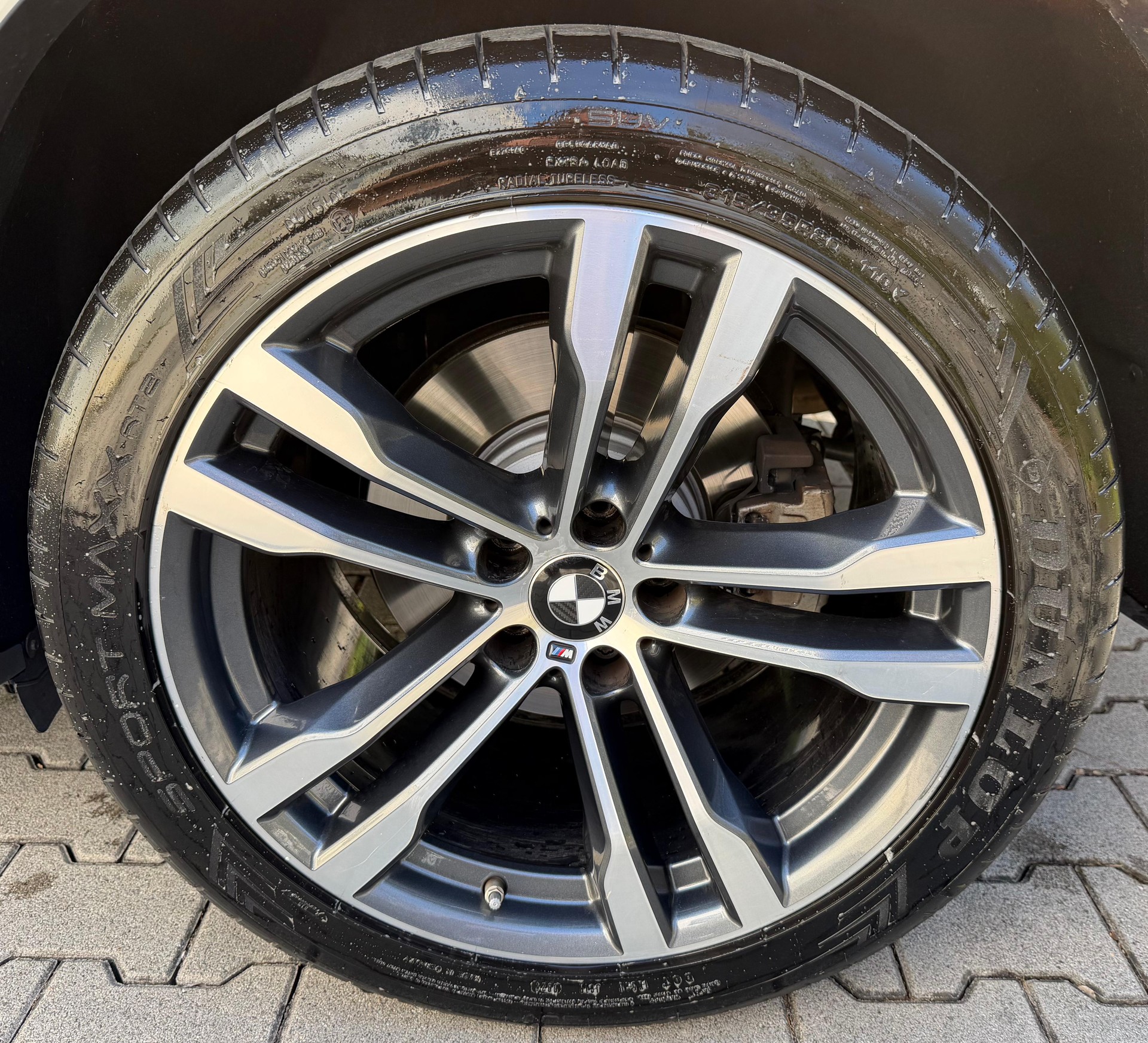 BMW X5 xDrive M50d Steptronic-image-8