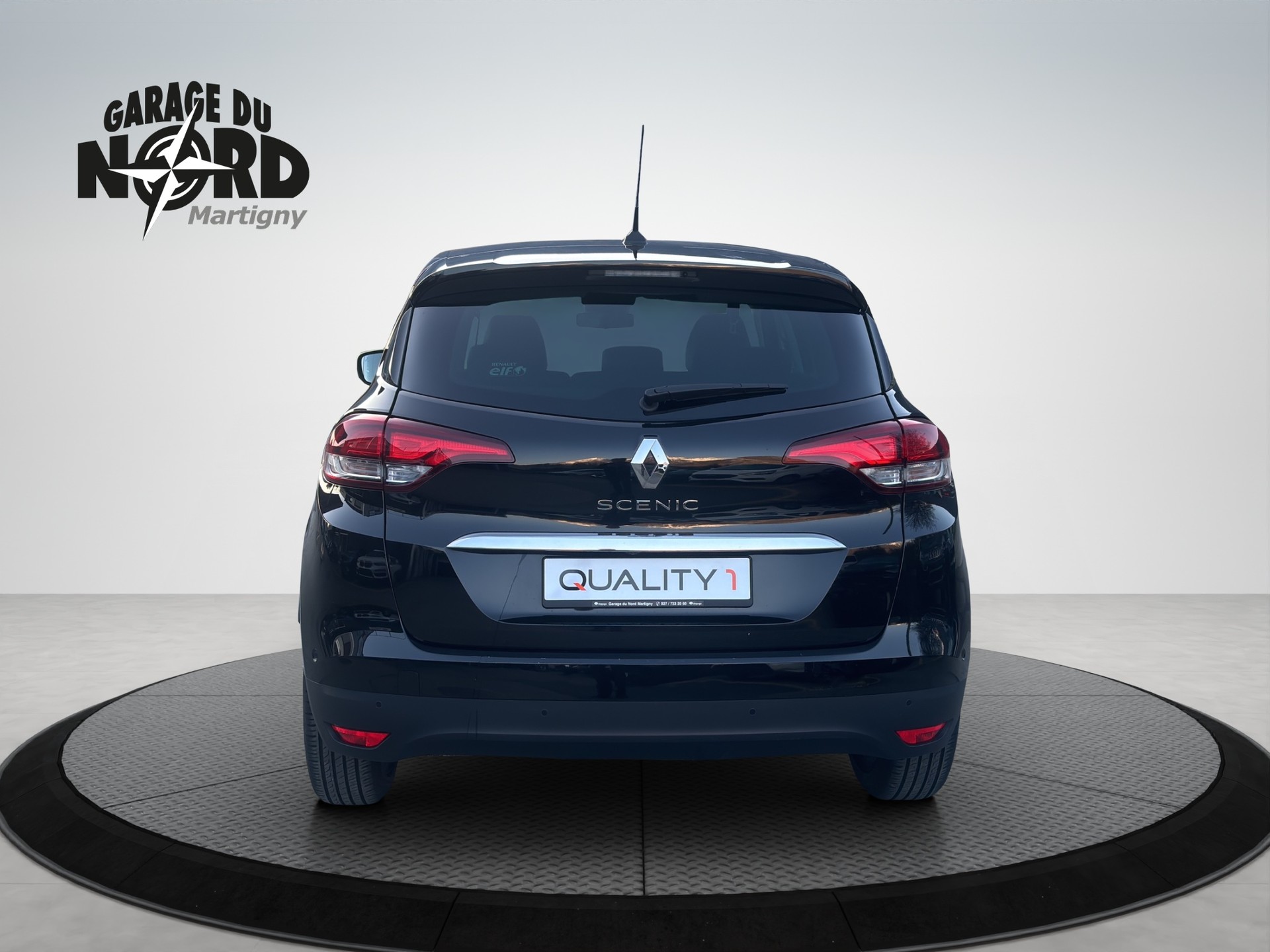 RENAULT Scénic 1.3 16V Turbo Intens-image-4