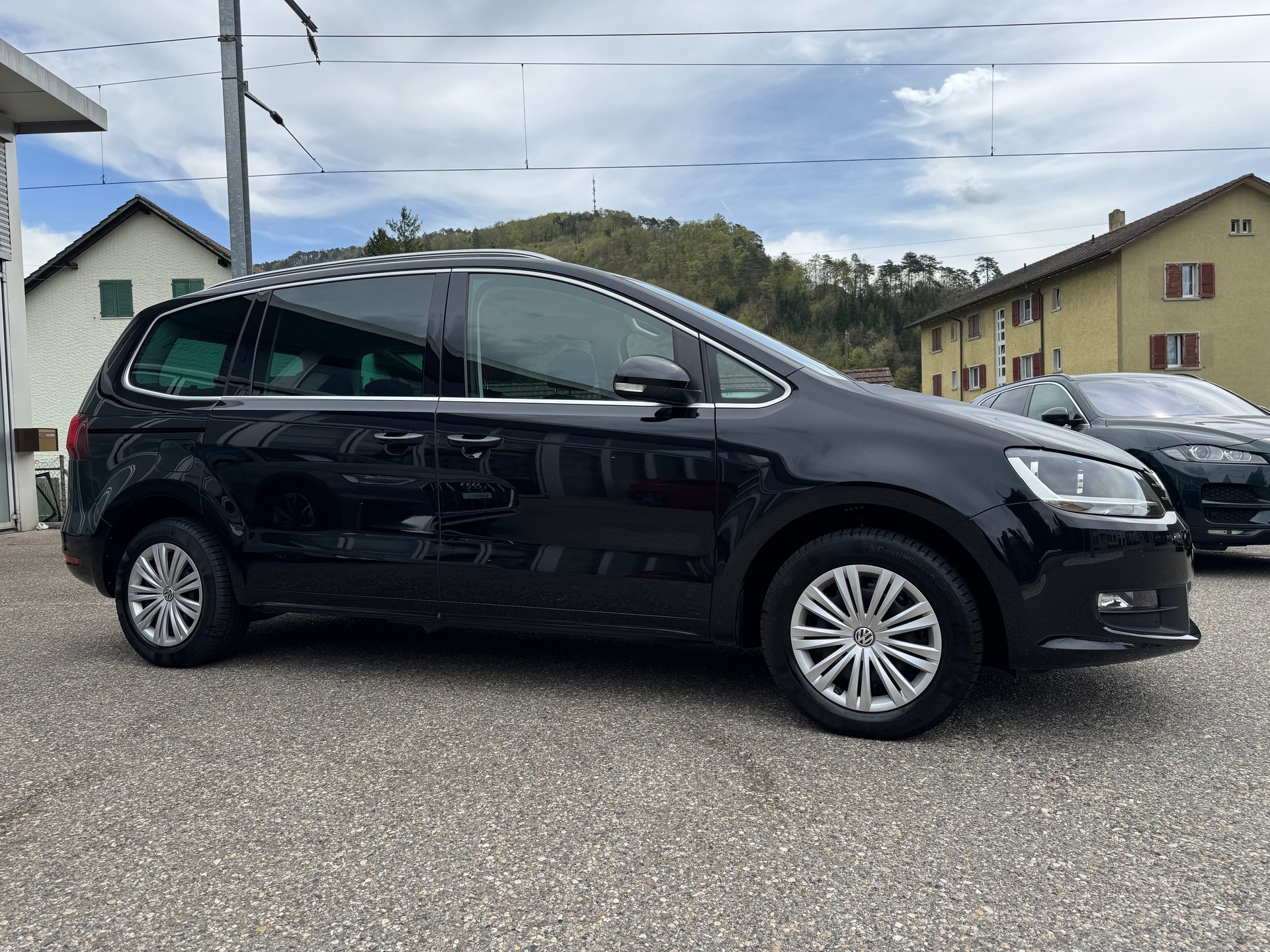 VW Sharan 1.4 TSI BlMT Comfortline DSG 7 Plätzer-image-4