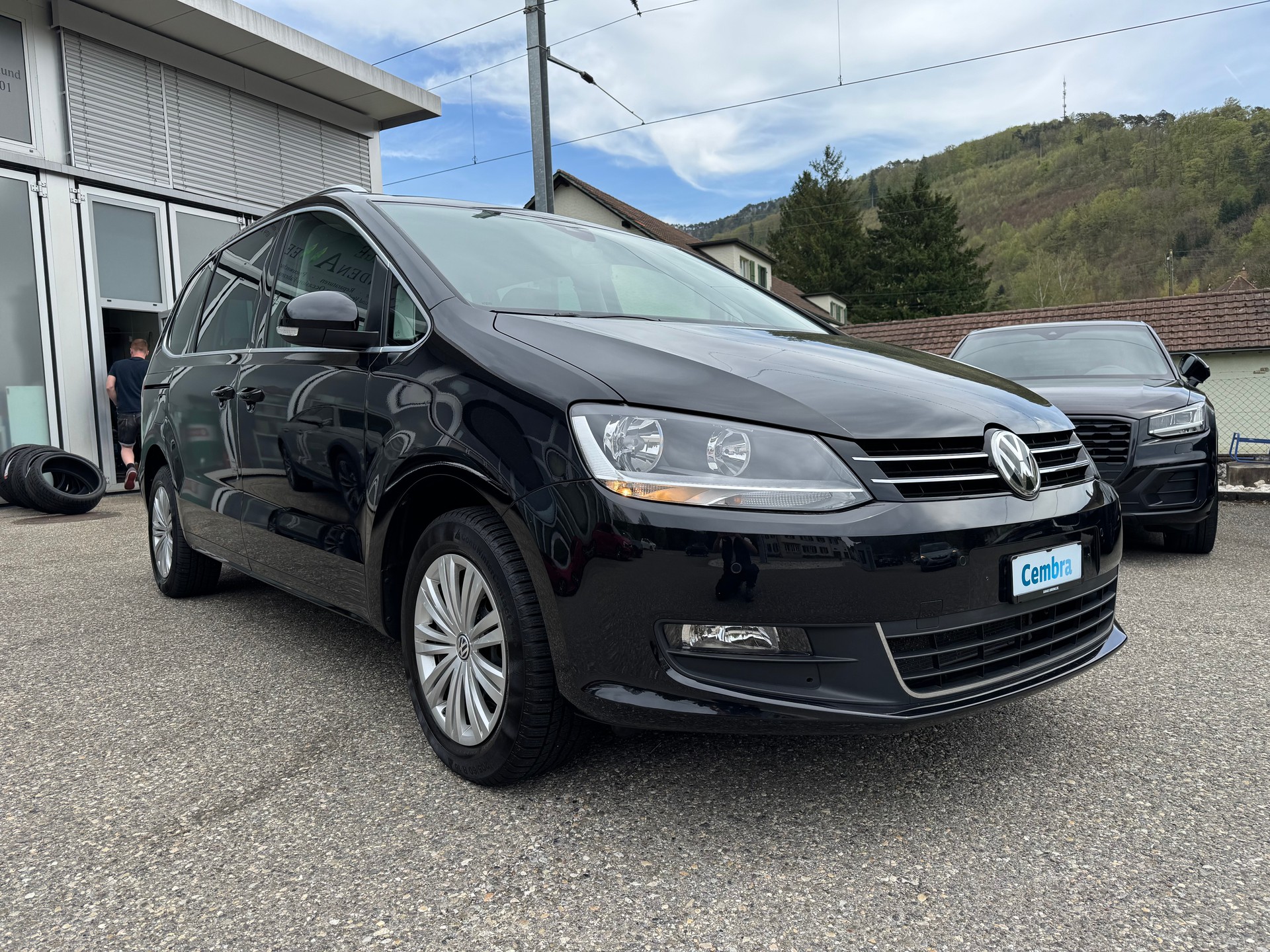 VW Sharan 1.4 TSI BlMT Comfortline DSG 7 Plätzer-image-2