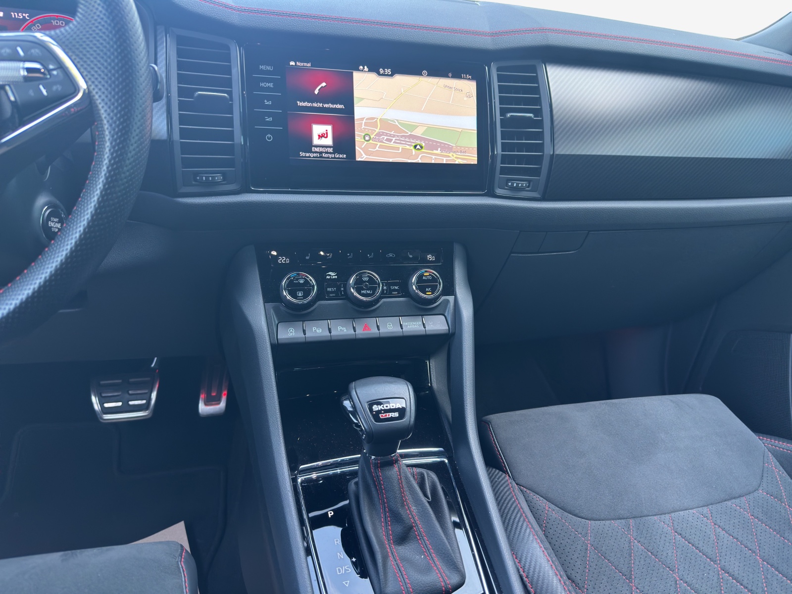 SKODA Kodiaq 2.0 TSI 4x4 RS-image-10