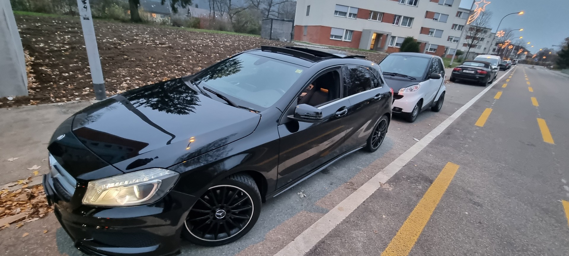 MERCEDES-BENZ A 250 AMG Line 4Matic 7G-DCT-image-3