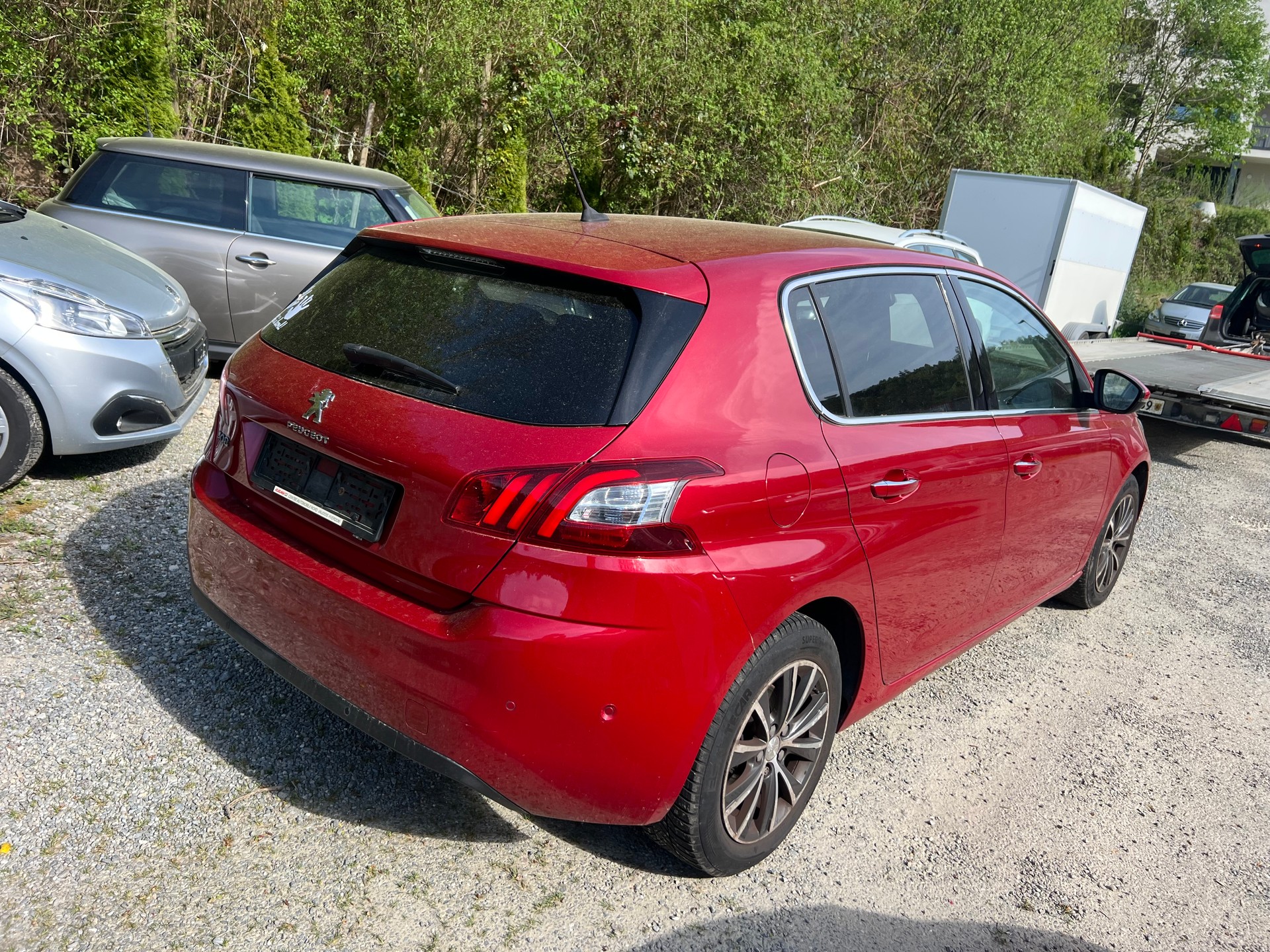 PEUGEOT 308 1.2 THP Active-image-4
