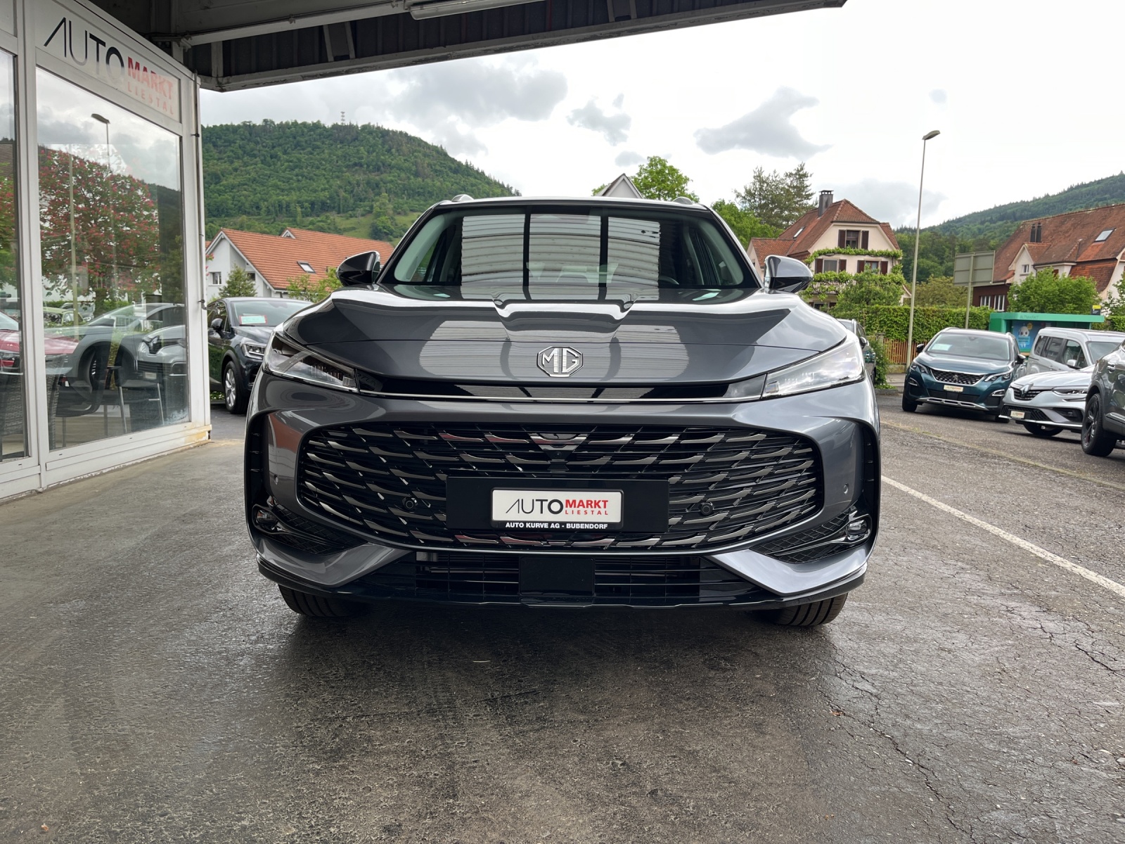 MG HS 1.5 T PHEV Luxury-image-3